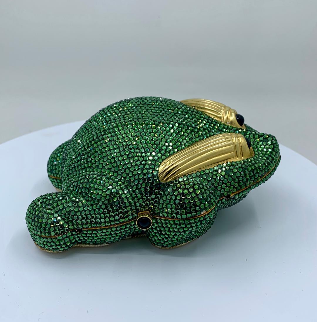 beaded frog purse
