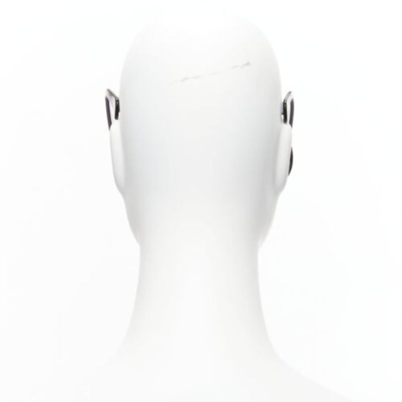 Donna CUTLER AND GROSS M0812 occhiali da sole a farfalla con lenti nere e grigie in vendita