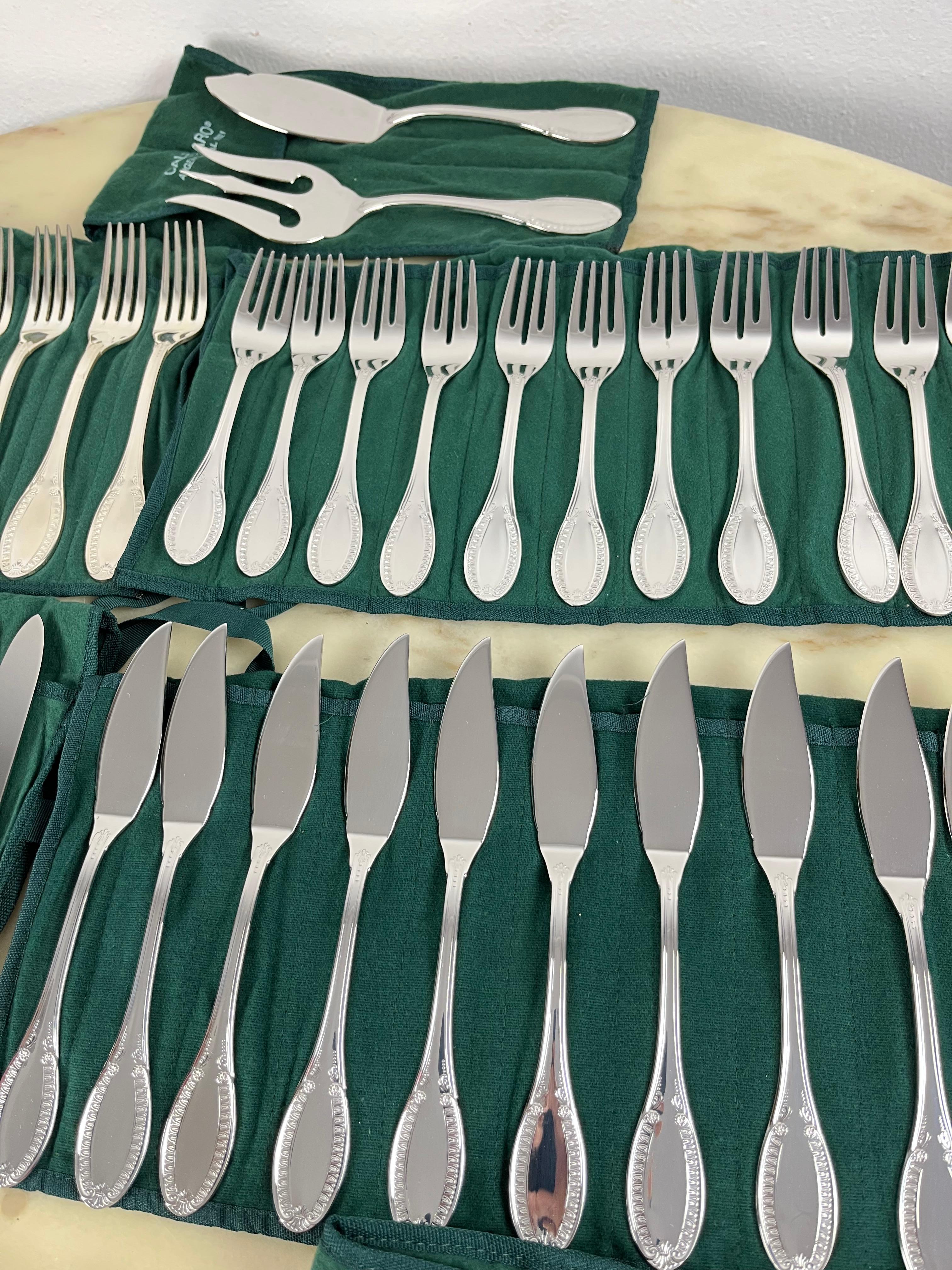 Late 20th Century Cutlery Set 101 pcs. Calegaro Empire Style Silver 800, Italy, 90s For Sale