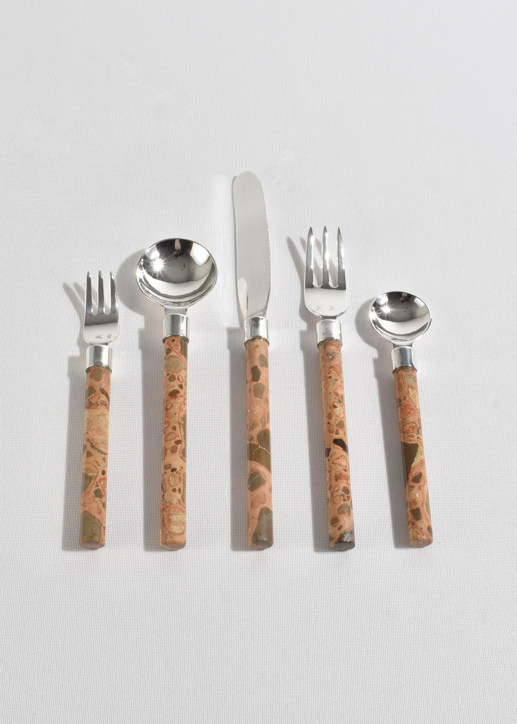 Geschirr-Set in Leopardit (Handgefertigt) im Angebot