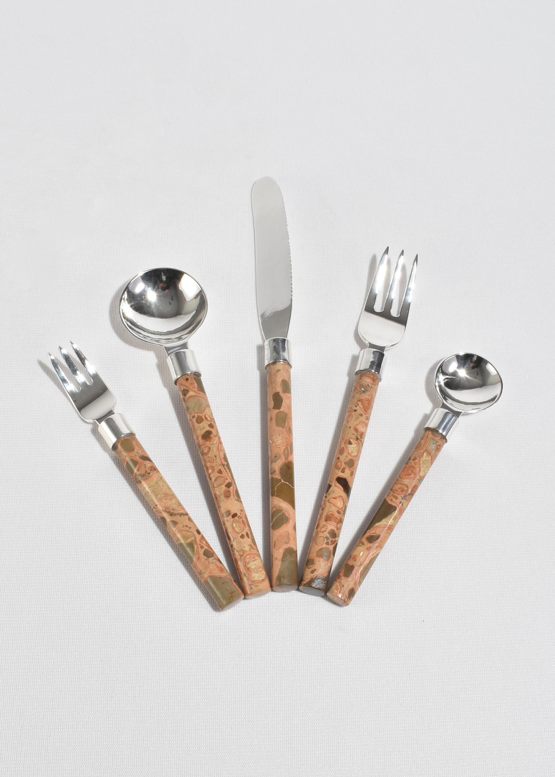 Geschirr-Set in Leopardit im Angebot 2