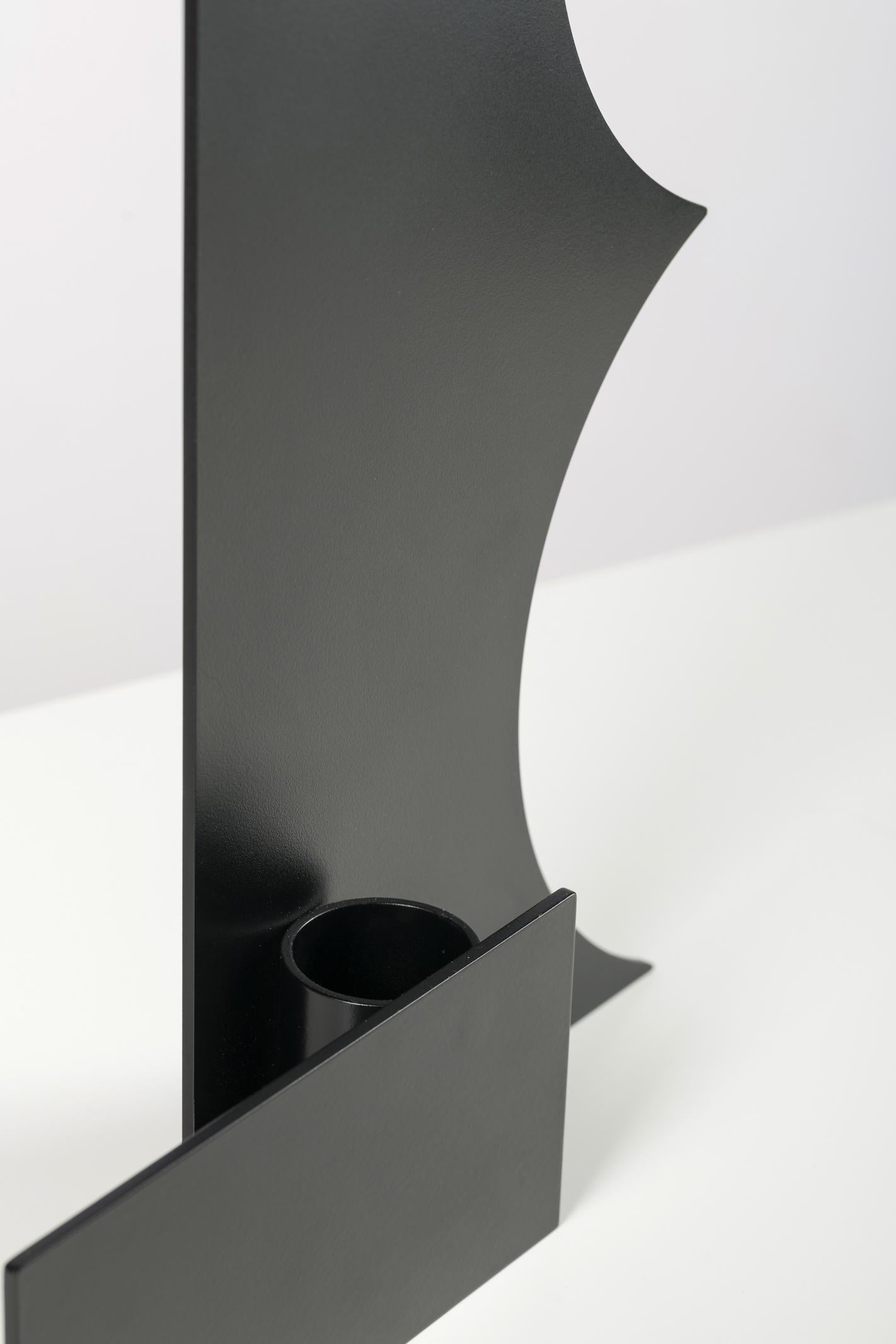 Varnished Cutout V05 - Contemporary Black Metal Sculptural Vase by Millim Studio For Sale