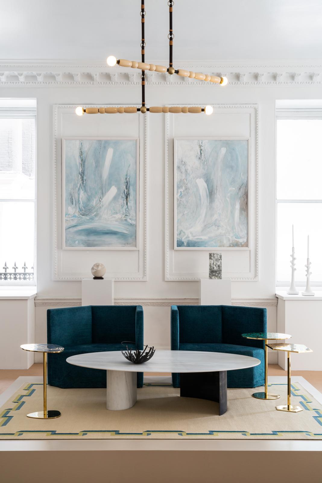 Mesa de centro escultórica Cutting Corners de on.Entropy, en mármol blanco y bronce Siglo XXI y contemporáneo en venta