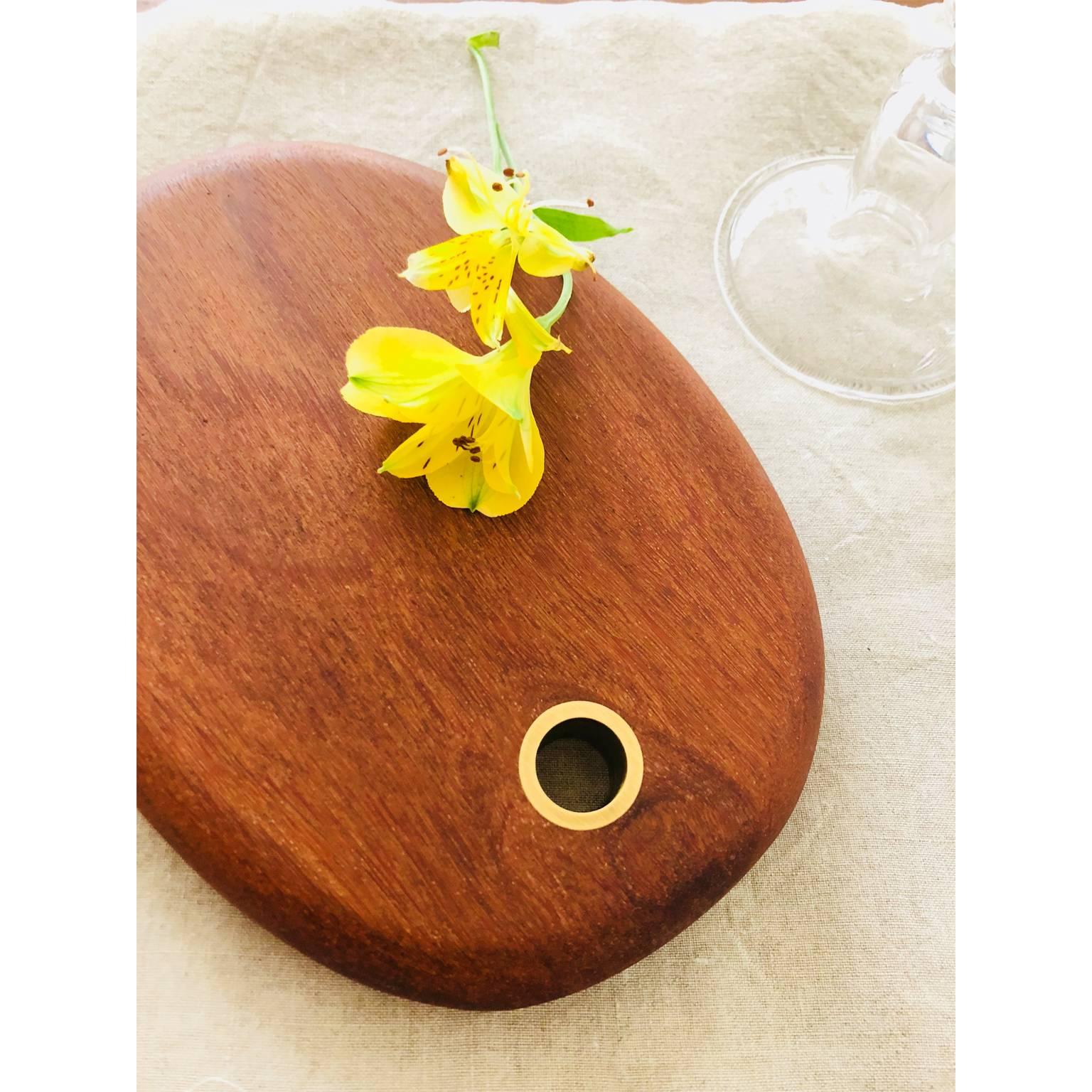 Brass Cutting Gourmet Board Made of Tropical Hardwood in Brazilian Contemporary Design For Sale