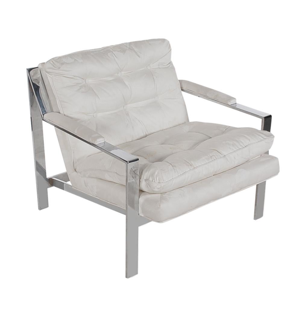 Cy Mann Mid-Century Modern Chrome and White Lounge Chair after Milo Baughman In Good Condition In Philadelphia, PA
