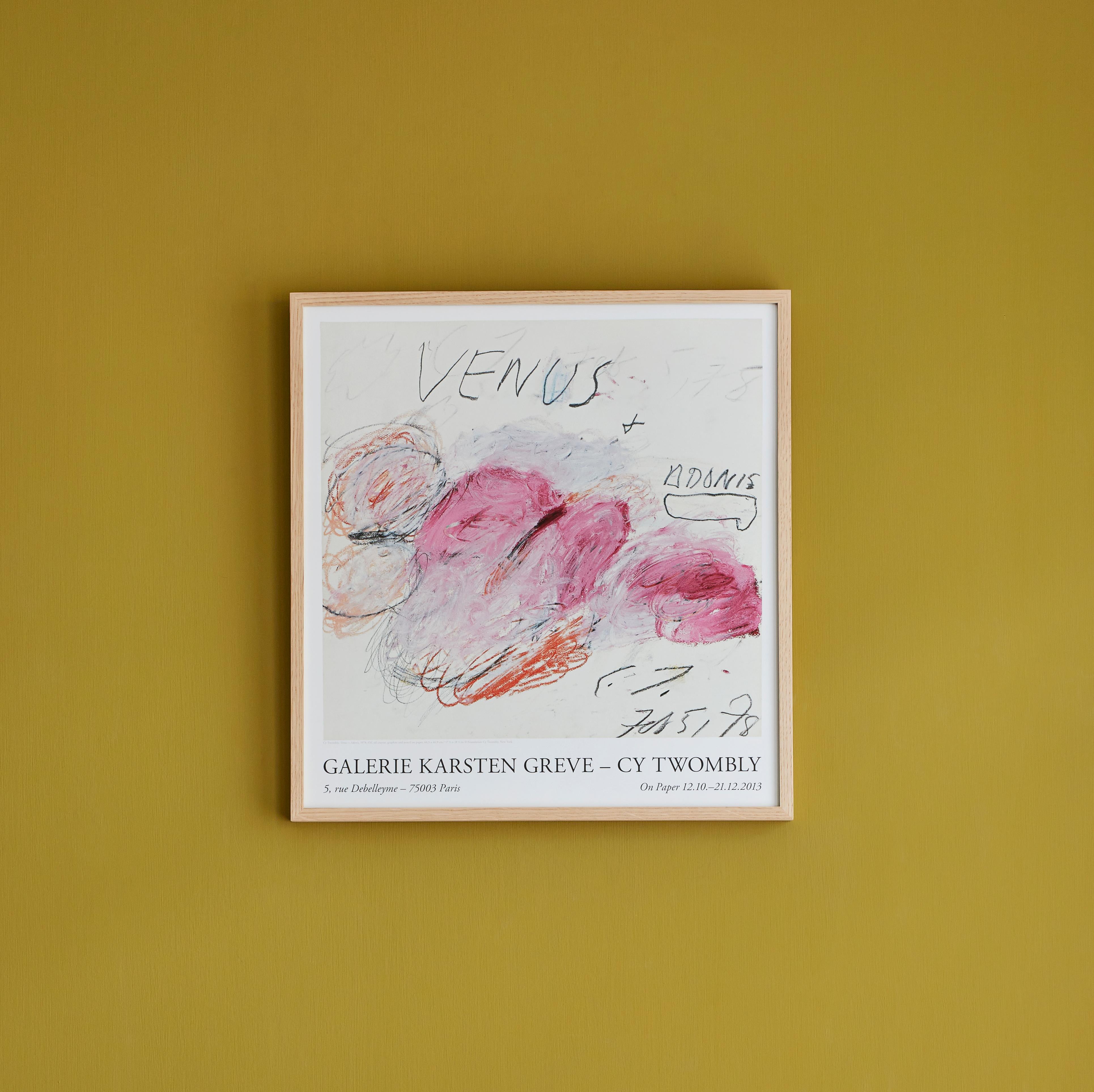 Cy Twombly
France, 2013

“Cy Twombly” Galerie Karsten Greve. Vintage exhibition poster.

H 56 x W 53 x D 2.5 cm.

