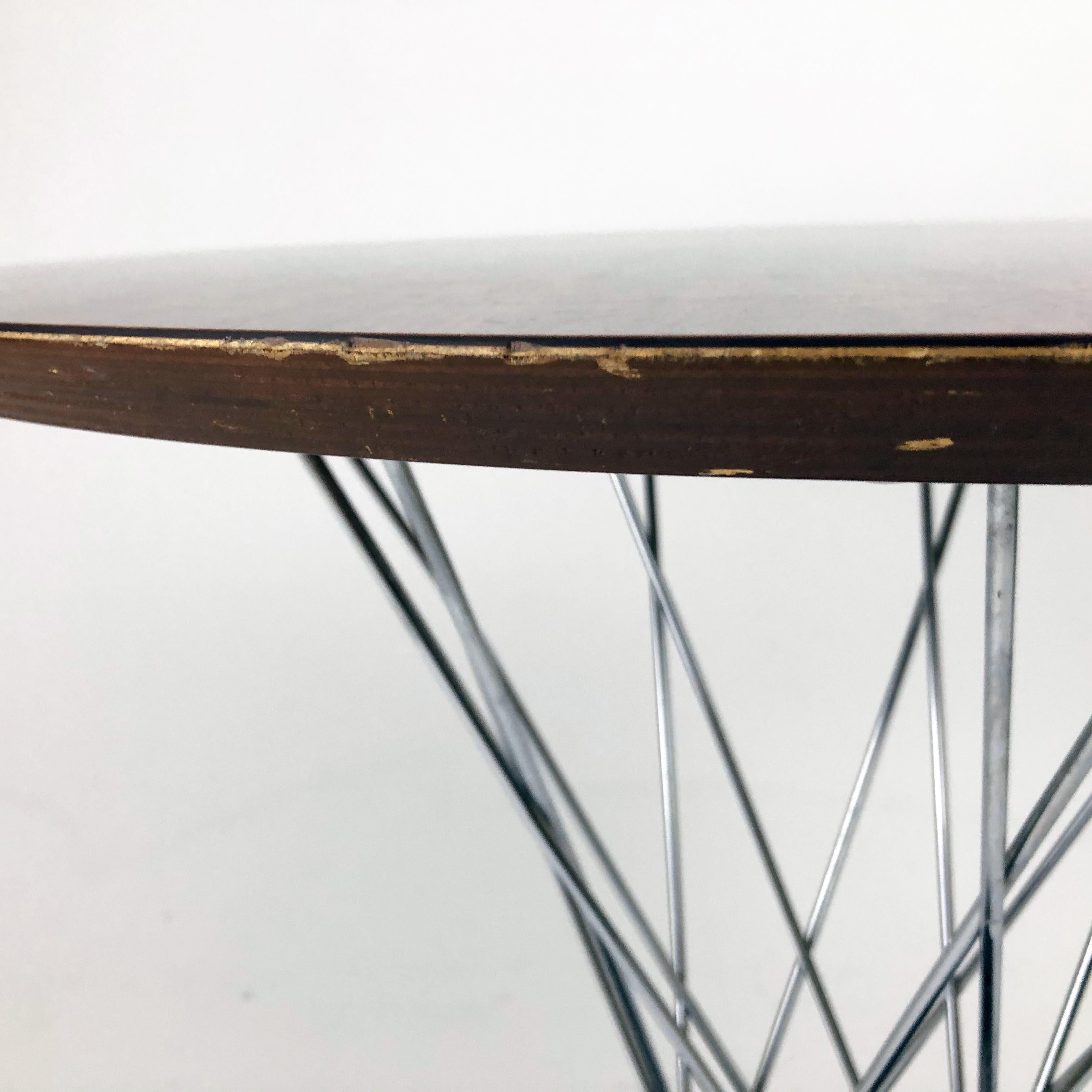 Cyclone Dining Table by Isamu Noguchi for Knoll 3