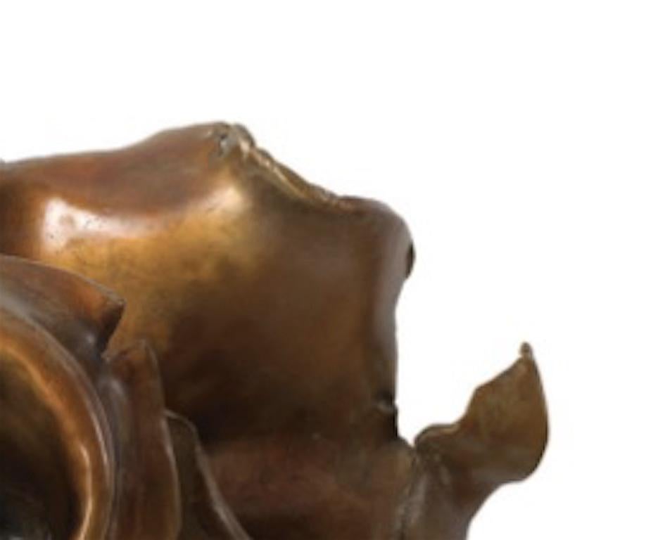Postmoderne Sculpture abstraite en bronze « Cyclone » de Tristan Govignon en vente