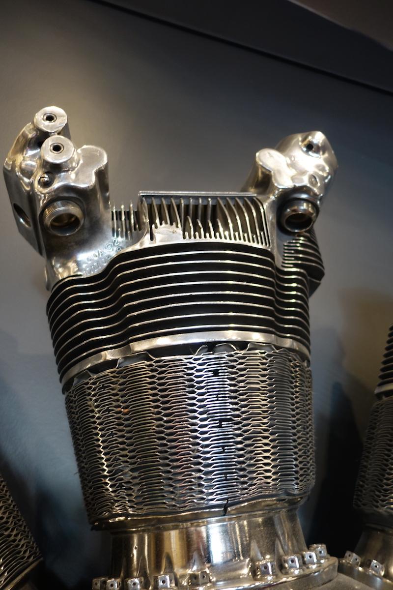 Sculpture de moteur radial d'avion Wright R-1820 « Cyclone » en vente 4