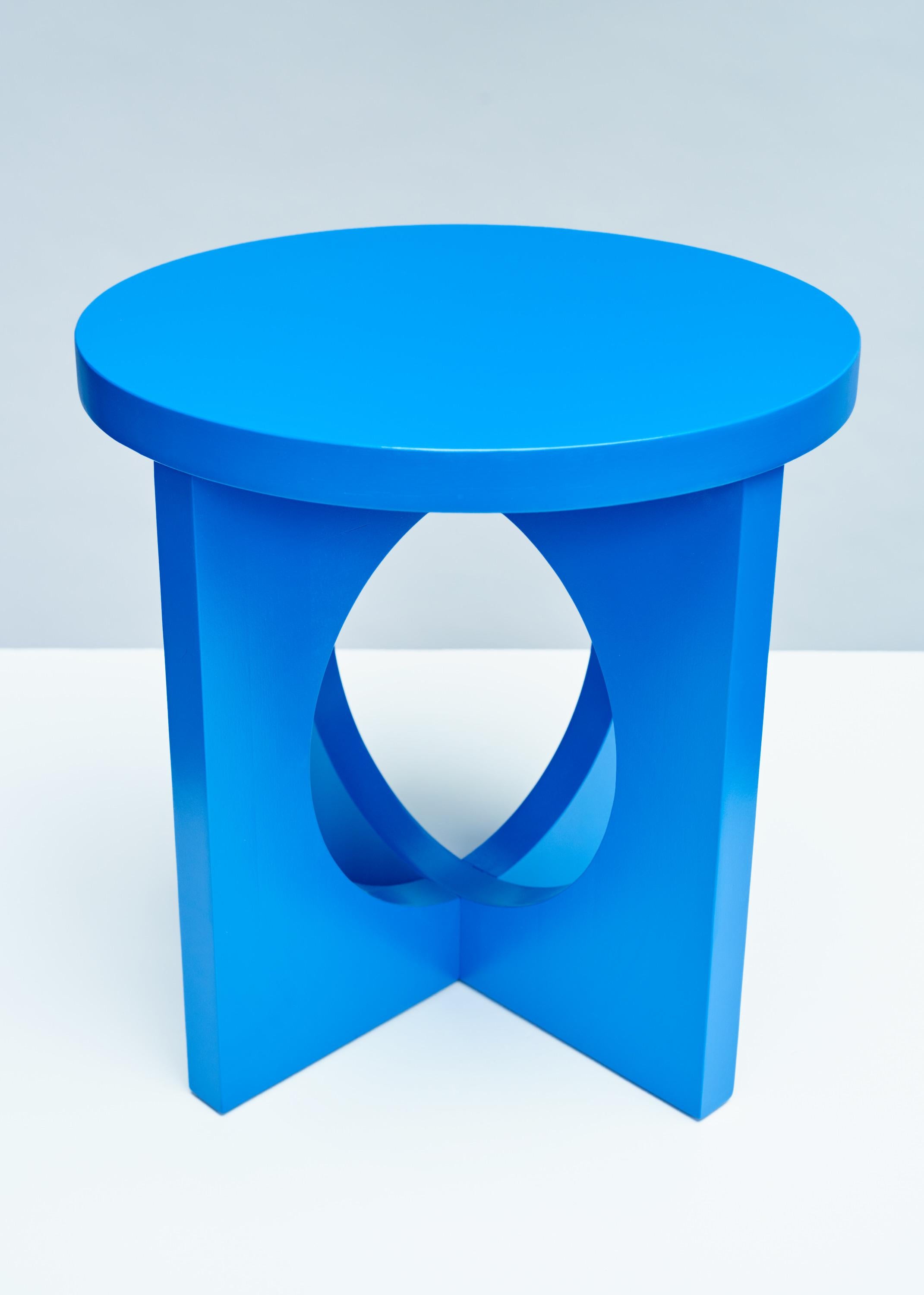 XXI secolo e contemporaneo Tavolo Cyclop 405 di Anderssen & Voll in impiallacciato di betulla laccato in vendita