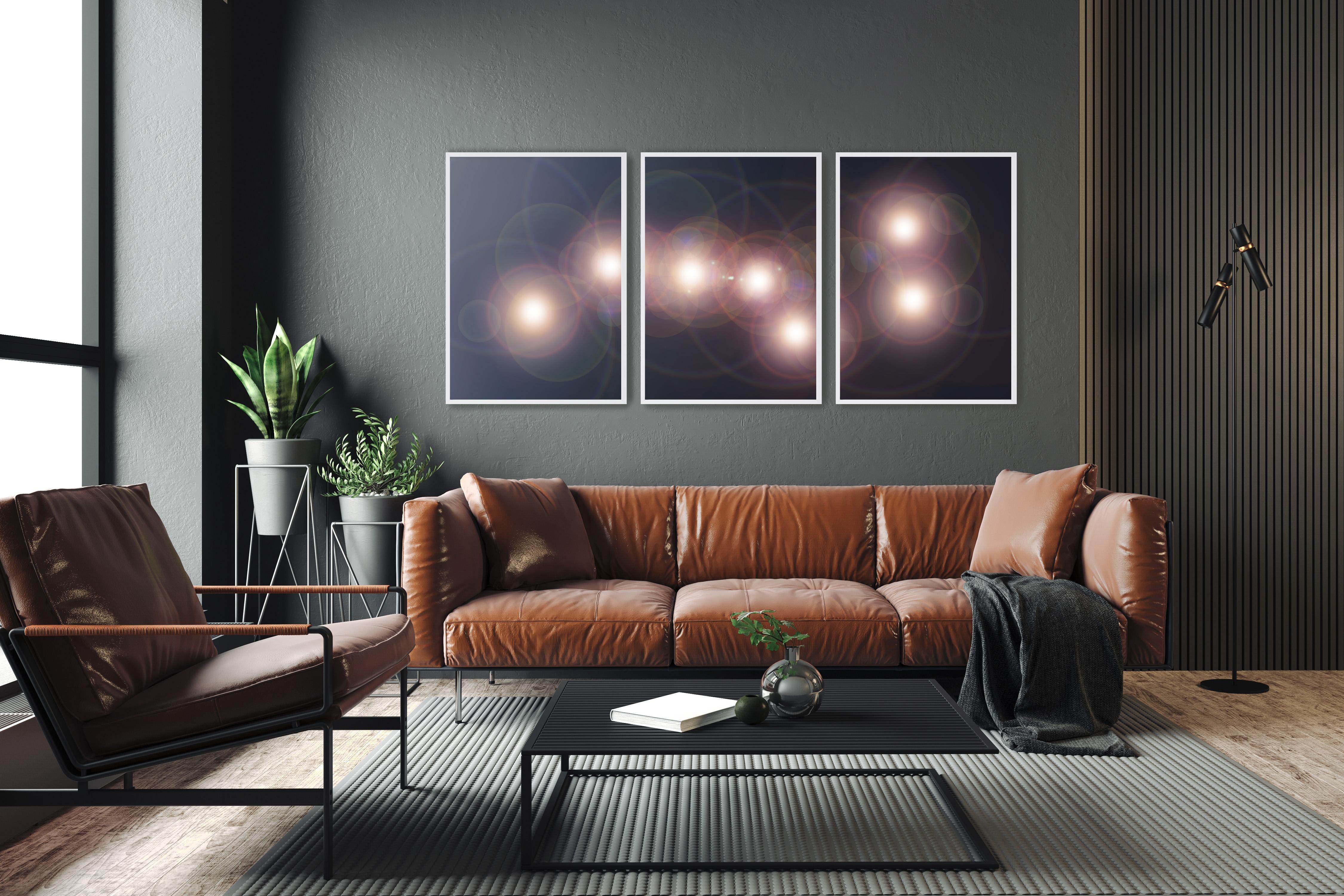 Osa Mayor, Tríptico de Astronomía de la Era Espacial, Impresión Giclée sobre Papel en Tonos Oscuros - Print de Cyd Fontaine