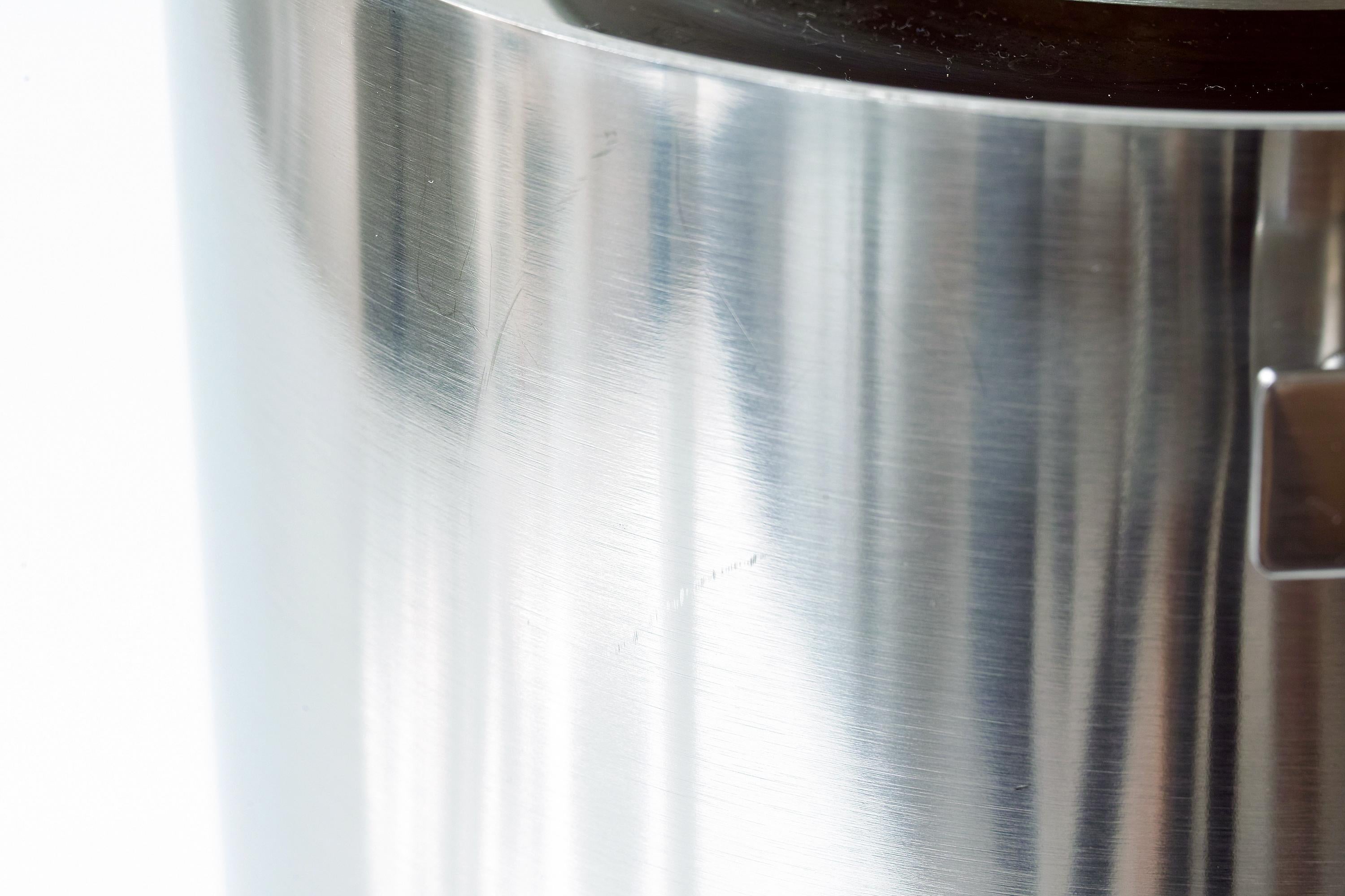 Cylinda Champagne Cooler / Ice Bucket by Arne Jacobsen for Stelton Denmark For Sale 2