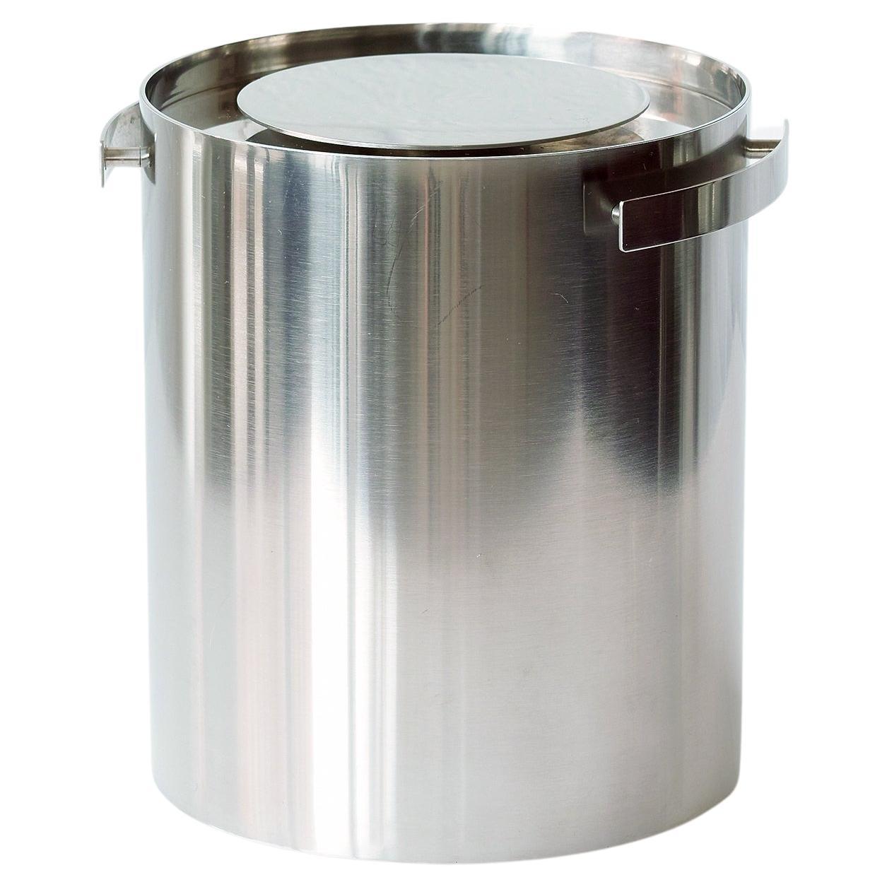 Cylinda Champagne Cooler / Ice Bucket by Arne Jacobsen for Stelton Denmark