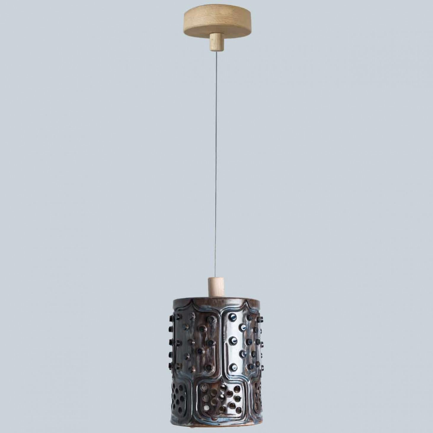 Fine XX secolo Lampada a sospensione cilindrica in ceramica marrone, Danimarca, 1970 in vendita