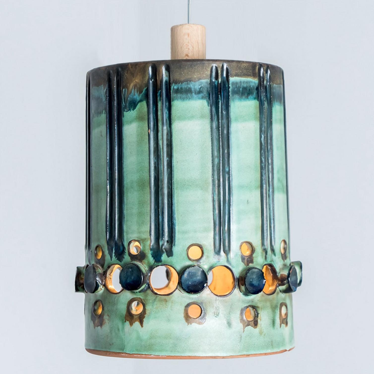 Fine XX secolo Cilindro in ceramica verde turchese, Danimarca, 1970 in vendita