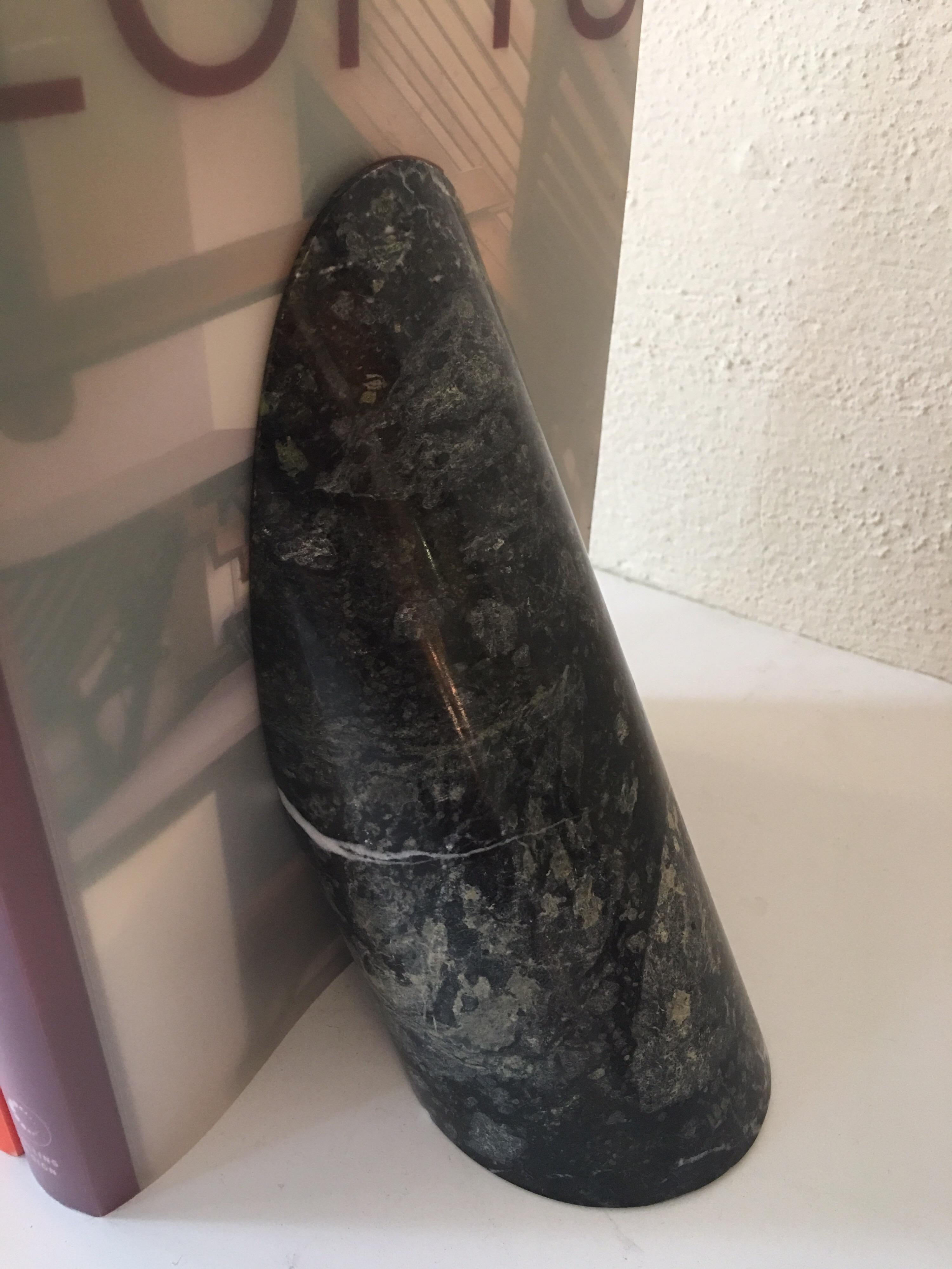 Cylinder Marble Bookends In Good Condition In Philadelphia, PA