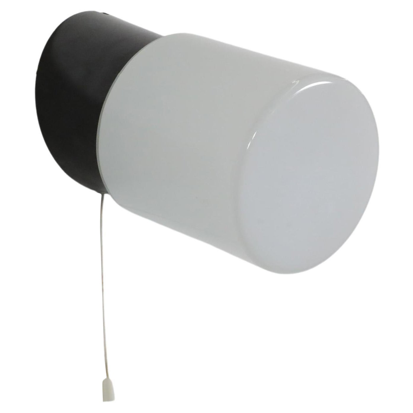 Lámpara cilíndrica de cristal de leche con base de baquelita negra e interruptor de cuerda en venta