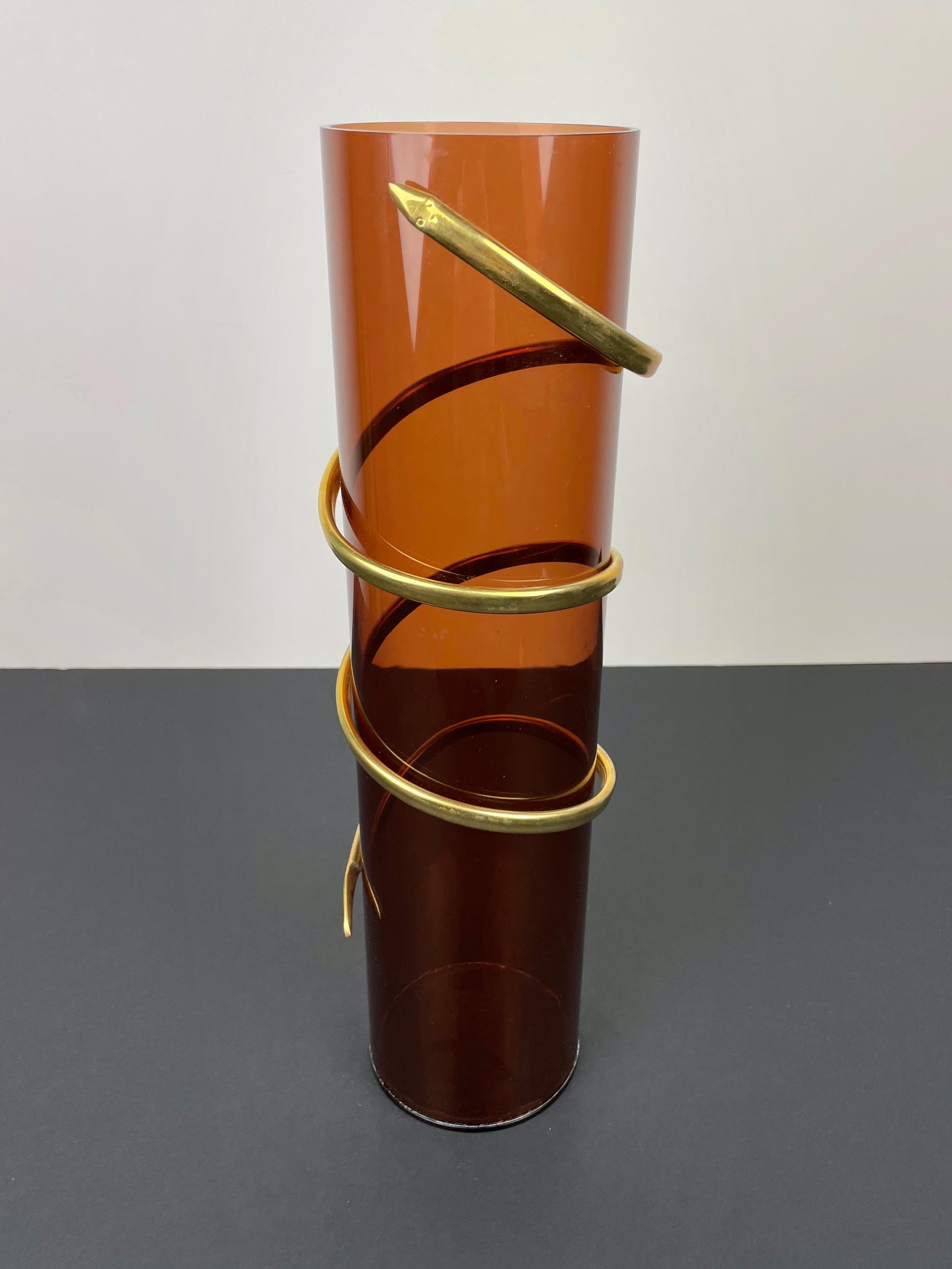 Cylindric Lucite Vase with Twisted Brass Snake, Italy, 1970s For Sale 2