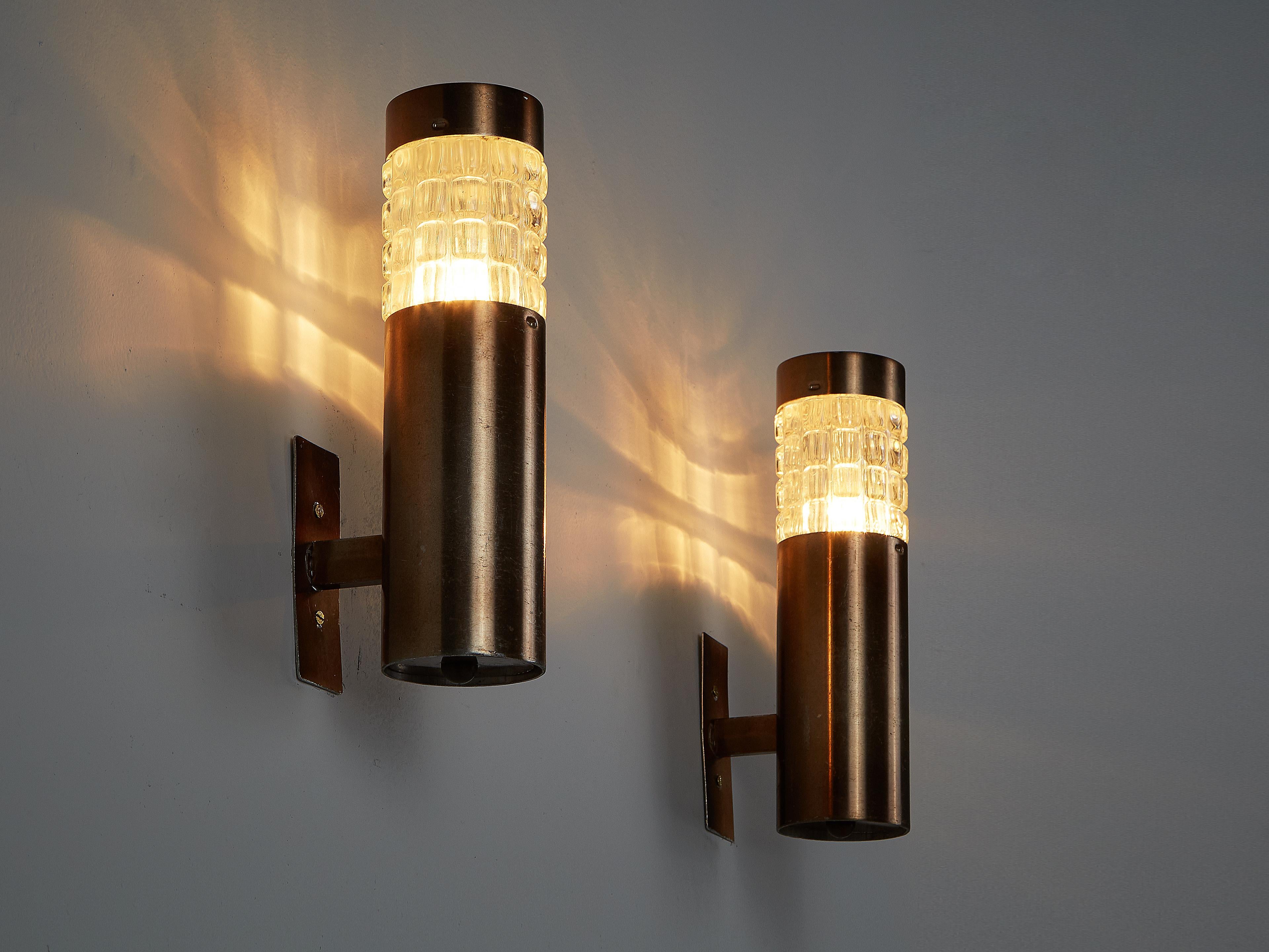 Italian Cylindric Wall Lights in Metal and Structured Glass In Good Condition In Waalwijk, NL