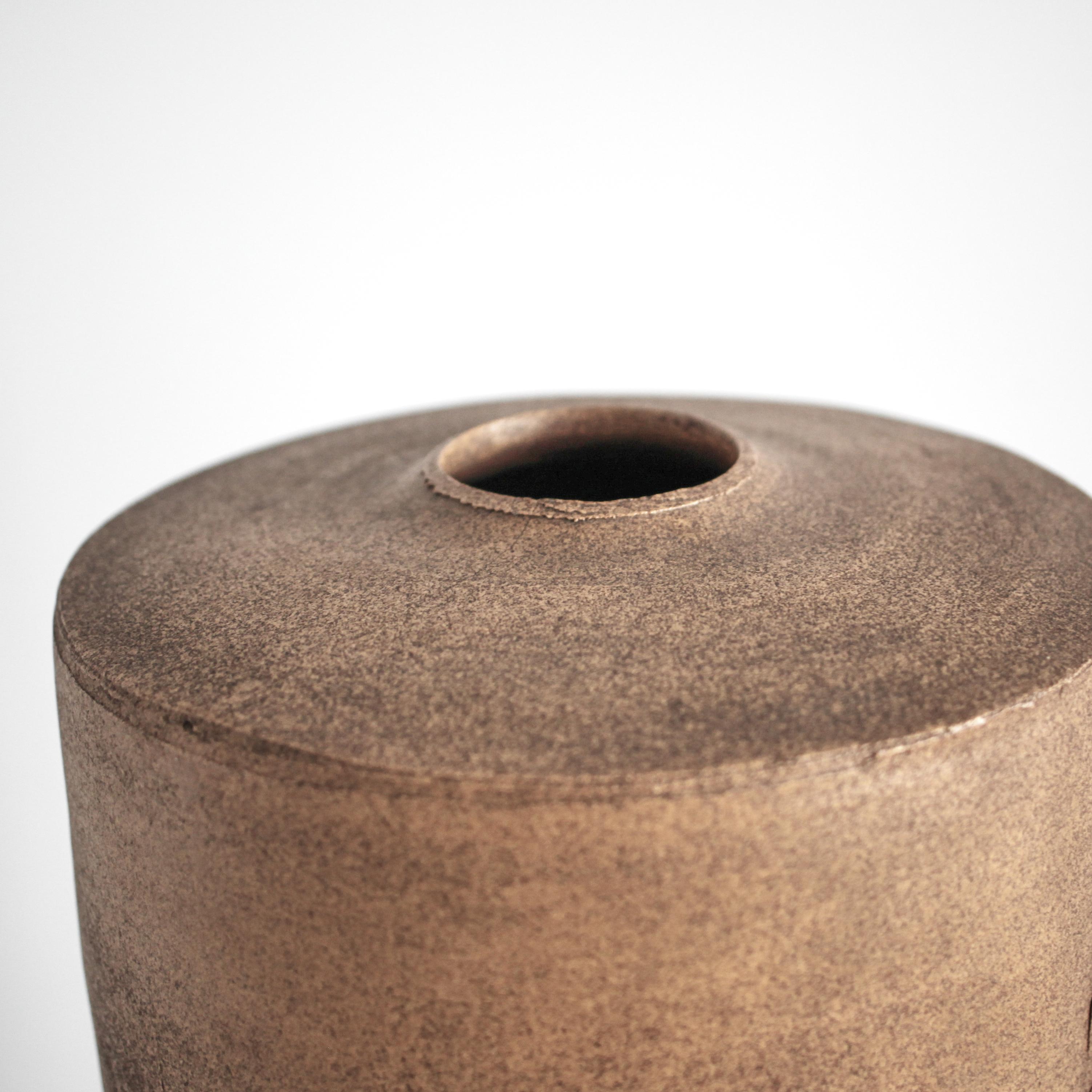 Ceramica Vaso cilindrico 70S in ceramica Japanese Studio in vendita