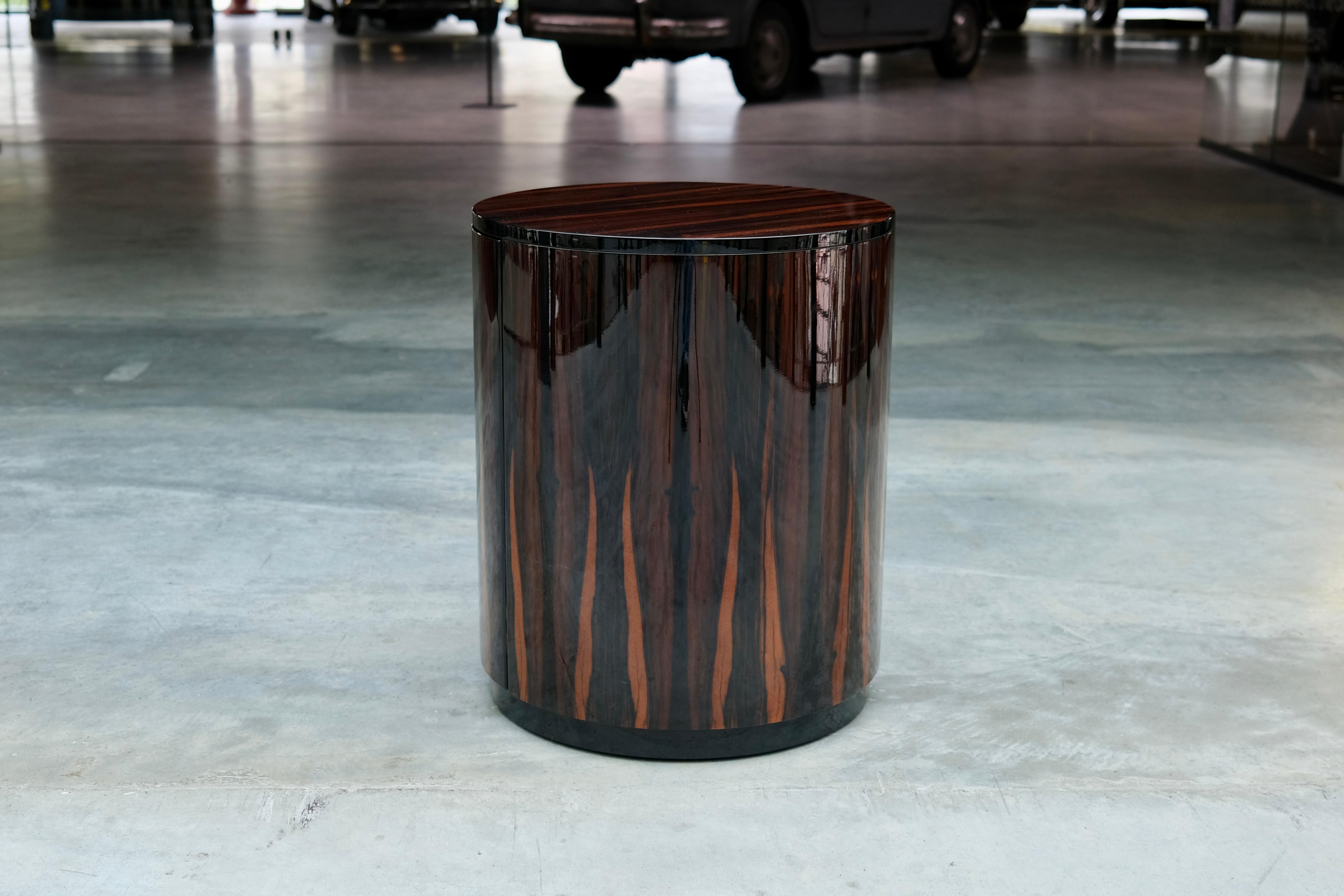 Cylindrical Art Deco Style Side Table in Macassar Wood and Customizable Size For Sale 6