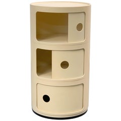 Armoire cylindrique de Kartell:: Italie 1969:: conçu par Anna Castelli Ferrieri