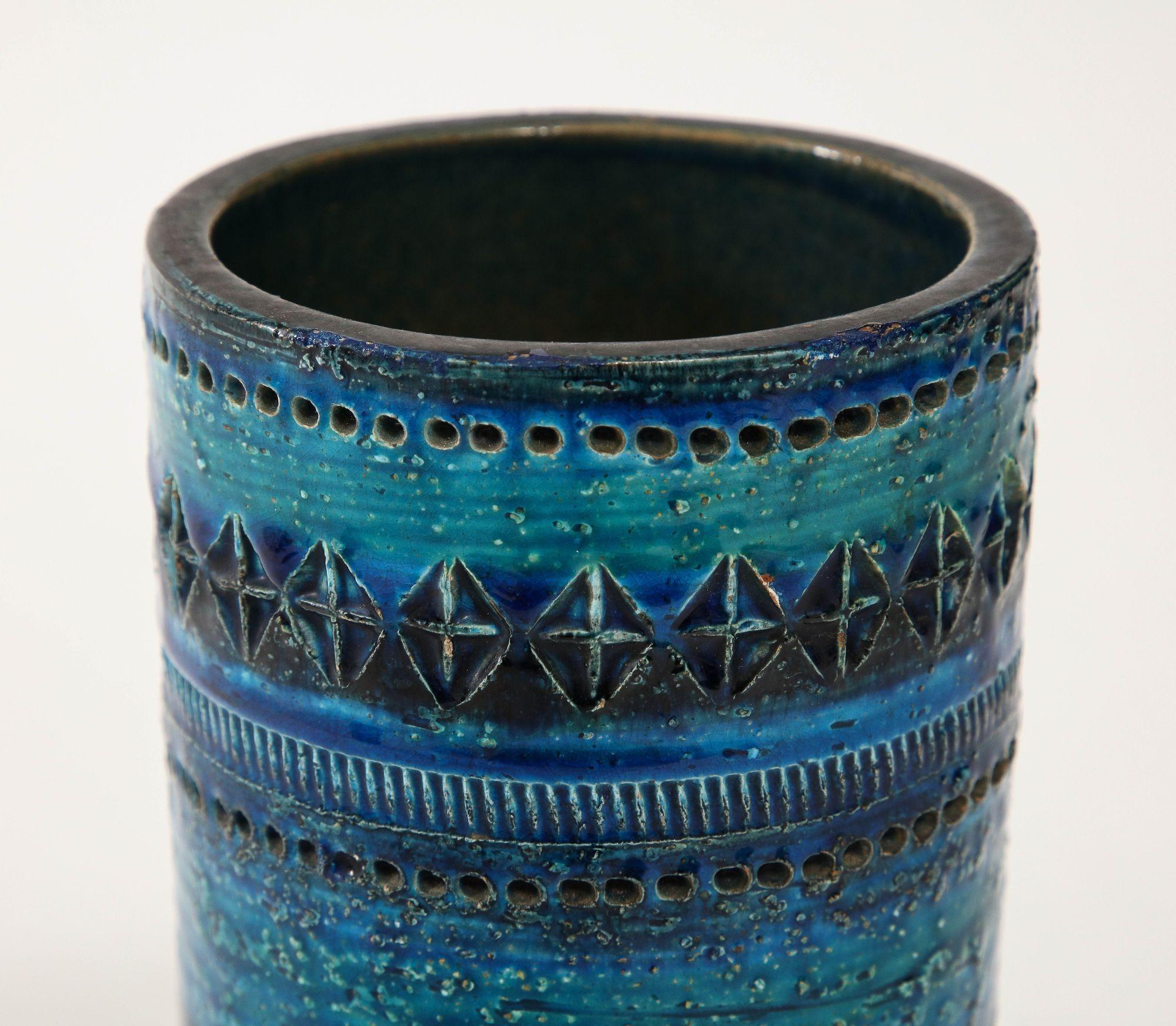 Mid-20th Century Cylindrical Ceramic Bitossi Vase Italy. Circa 1960. For Sale