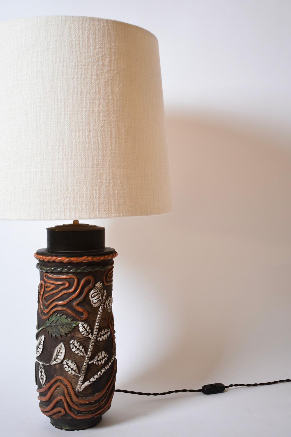 Cylindrical foliage pattern ceramic lamp, 1960s. In Excellent Condition For Sale In Lisboa, PT