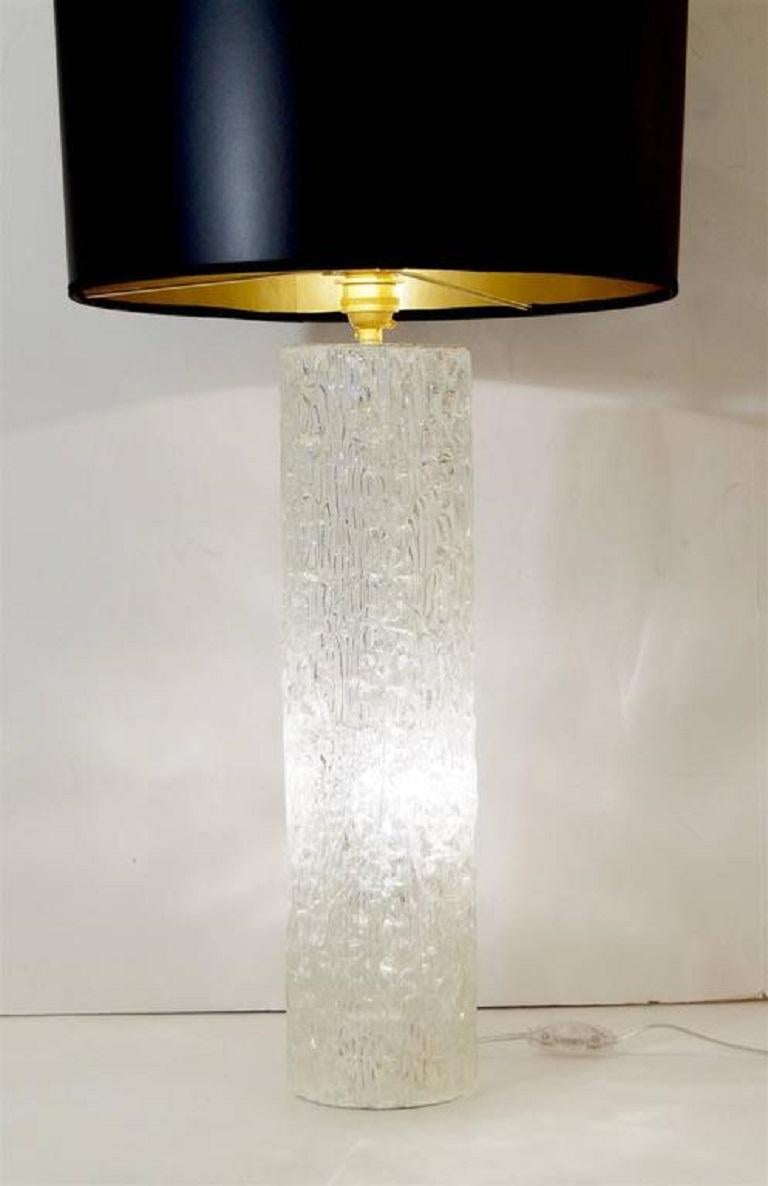 Cylindrical Glass Table Lamp with Interior Lighting In Good Condition For Sale In Stamford, CT