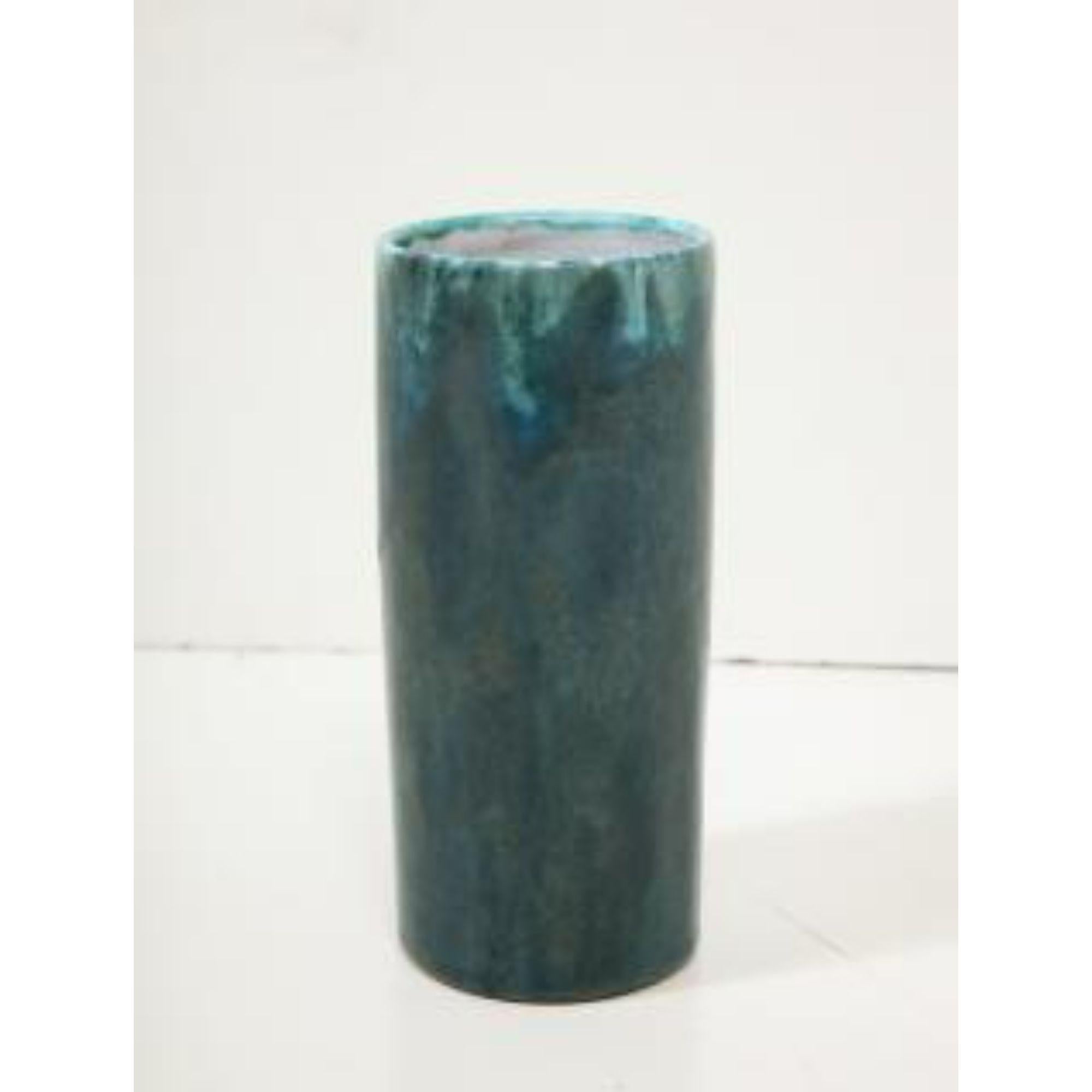 Zylindrische grün glasierte Keramik-Studio-Vase, Biot, Frankreich, um 1950 (Glasiert) im Angebot