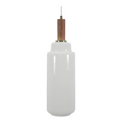 Lámpara colgante cilíndrica escandinava de cristal opalino y madera de teca, años 60