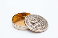 Cylindrical silver jewelry box