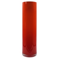 Cylindrical vase made of artistic glass