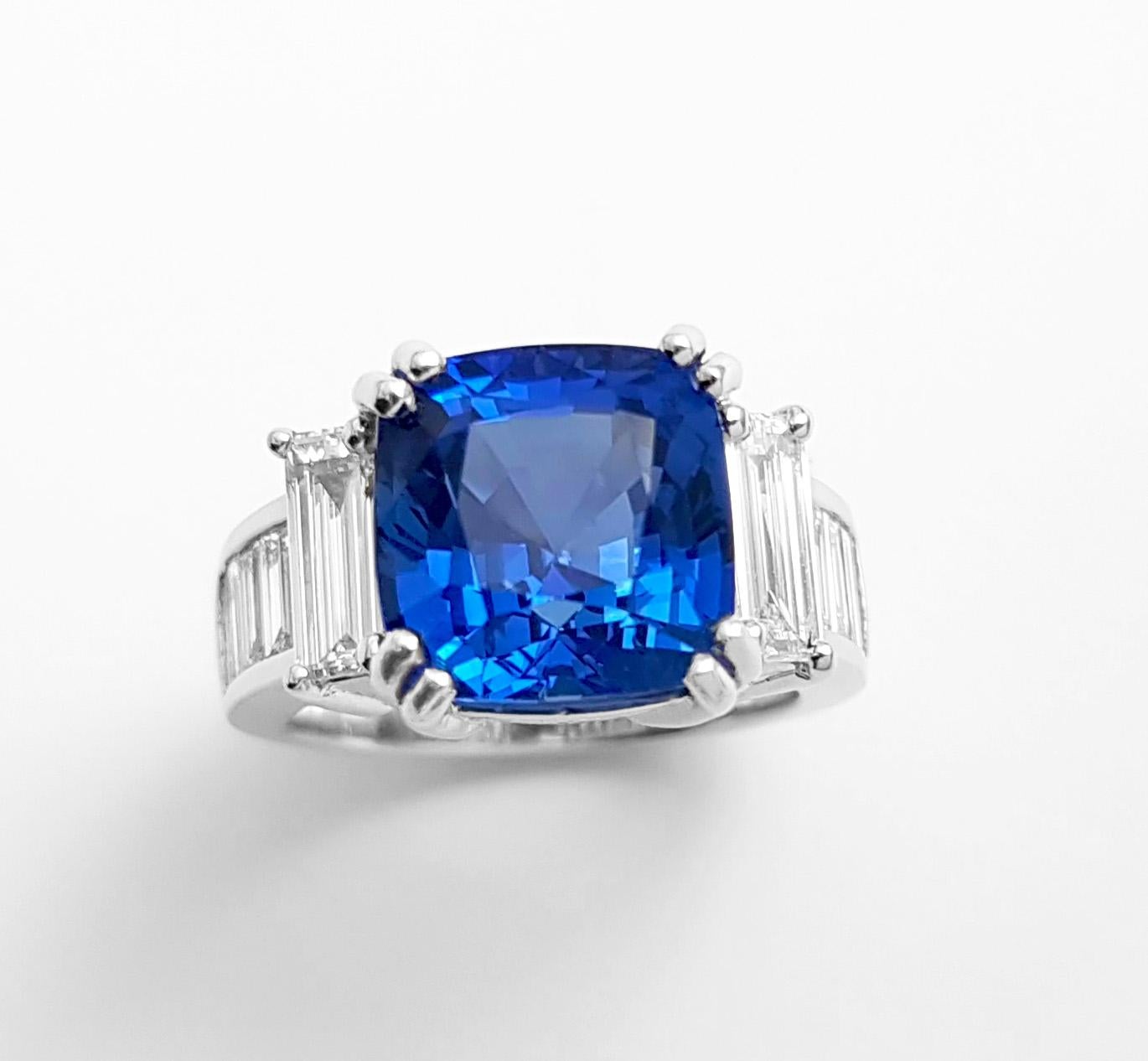 Zylonblauer Saphir mit Diamantring aus Platin 950 in Platinfassungen gefasst im Angebot 5