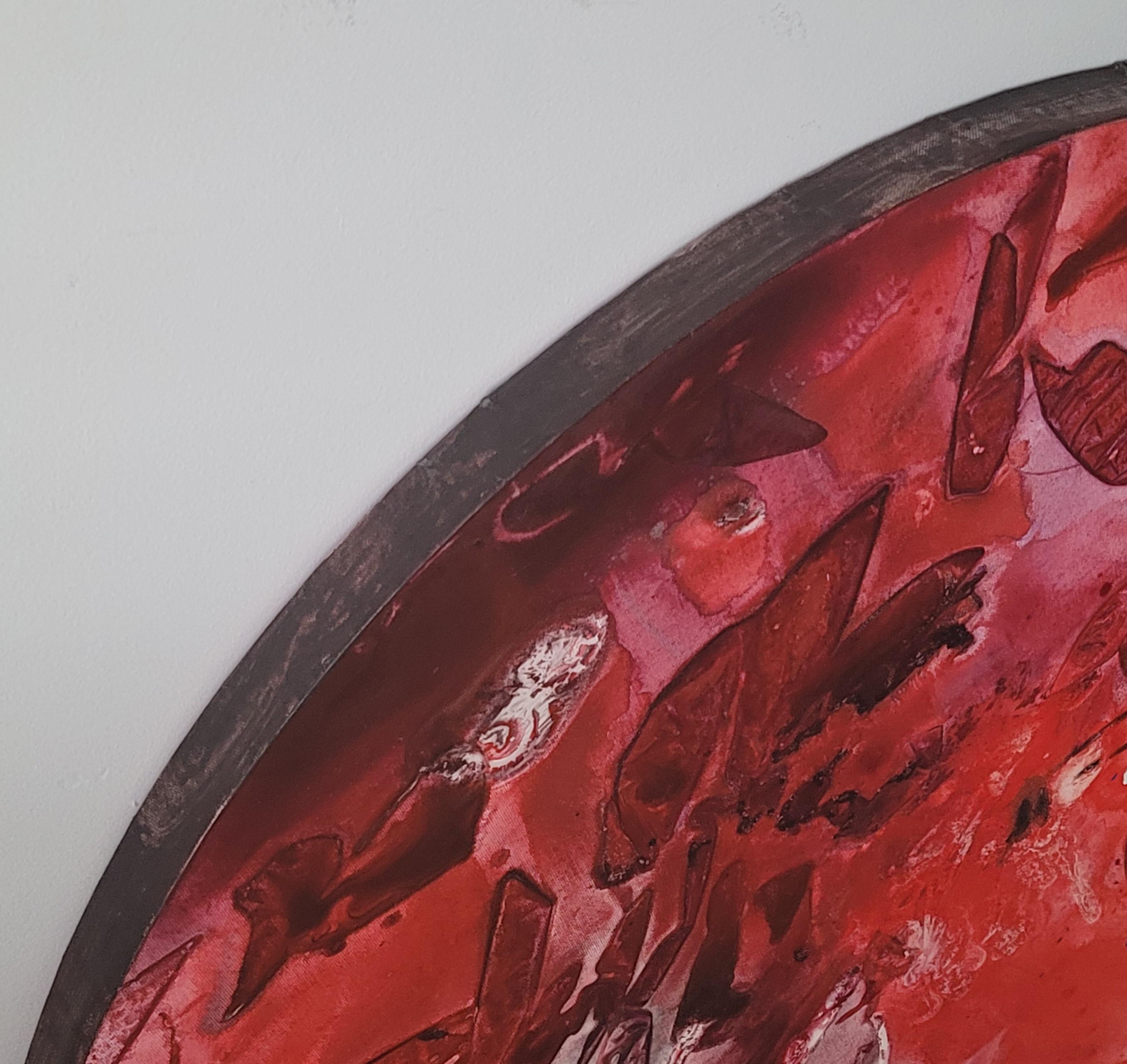 Lo stile dei dipinti a tecnica mista di Cymn Wong è sviluppato insieme a pastello, pastello, acrilico e inchiostro.  Affondando le sue radici nella tradizionale pittura cinese con pennello a inchiostro e nell'espressionismo astratto contemporaneo di