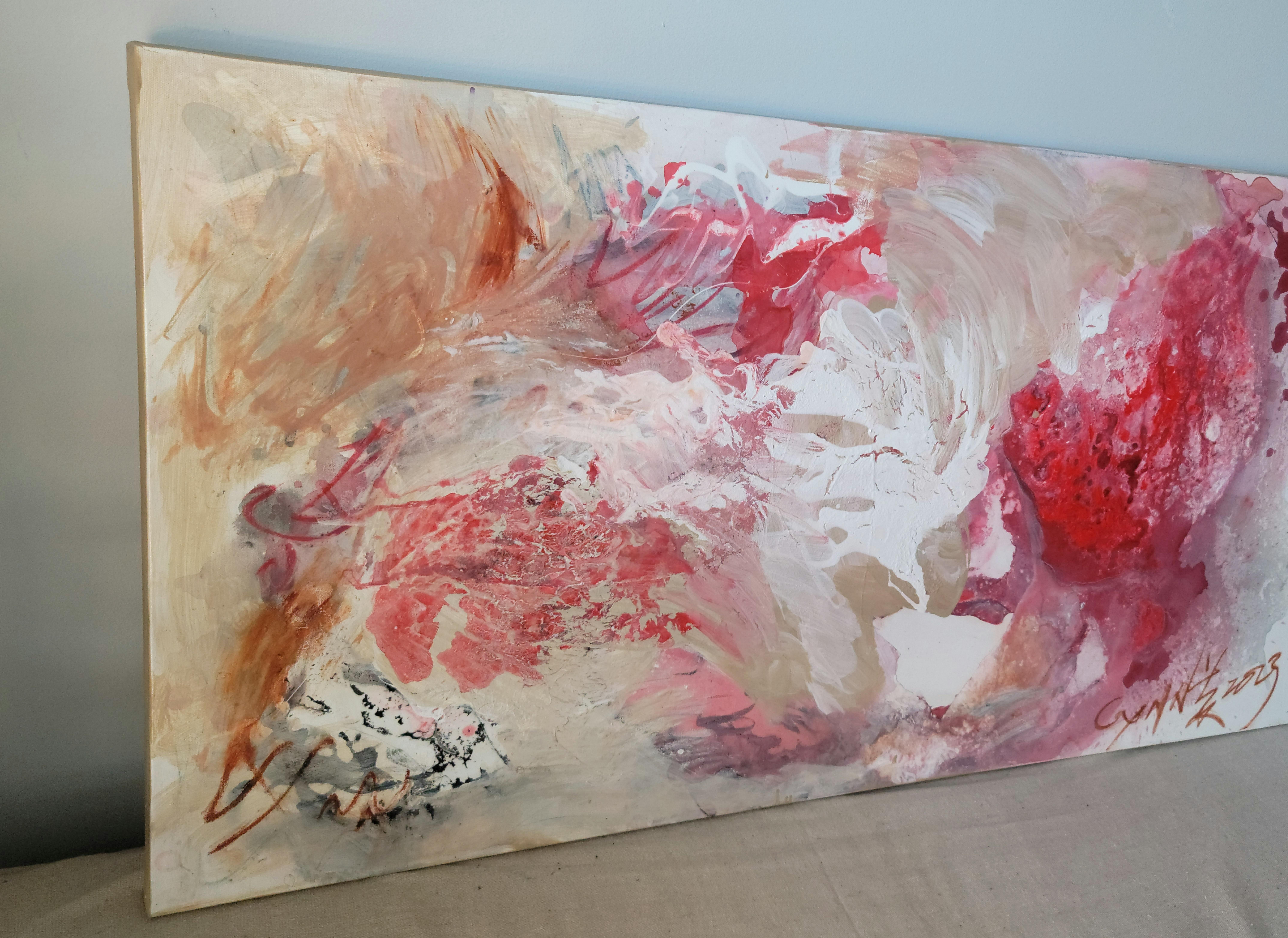 Cymn Wong’s style of mixed media paintings are developed alongside with pastel, crayon, acrylic and ink.  Rooted from traditional Chinese ink-brush painting to contemporary New York Abstract Expressionism, Wong wields various free and fluent but
