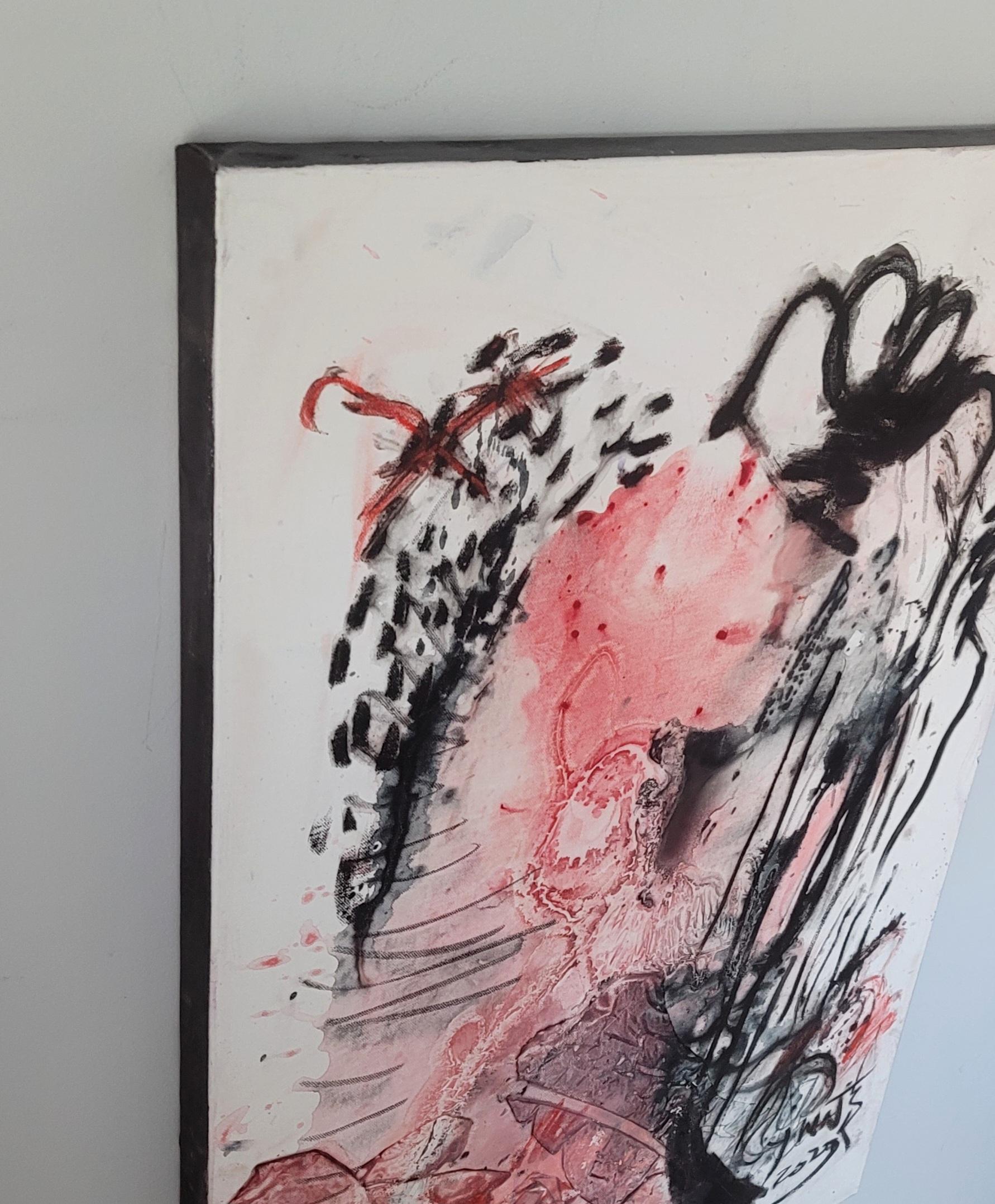 Cymn Wong’s style of mixed media paintings are developed alongside with pastel, crayon, acrylic and ink.  Rooted from traditional Chinese ink-brush painting to contemporary New York Abstract Expressionism, Wong wields various free and fluent but