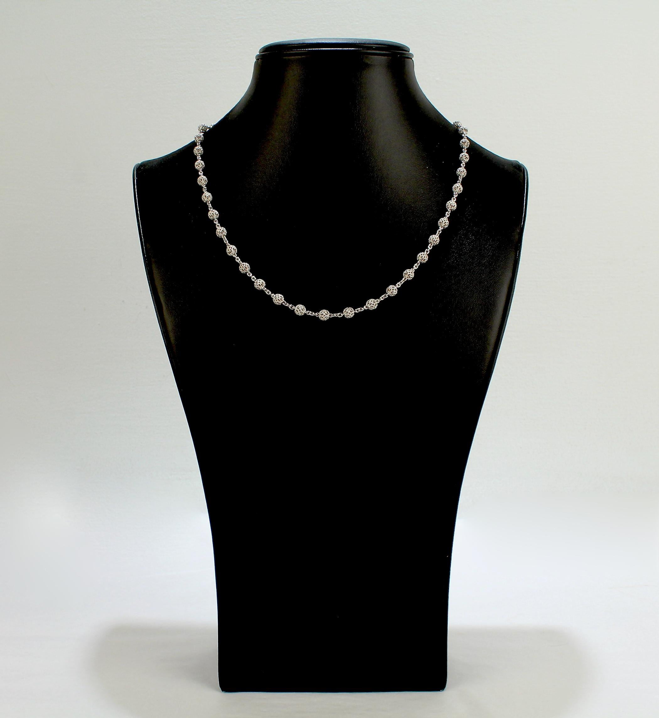 Cynthia Bach filigrane Perlenkette aus 18 Karat Weißgold im Zustand „Gut“ im Angebot in Philadelphia, PA