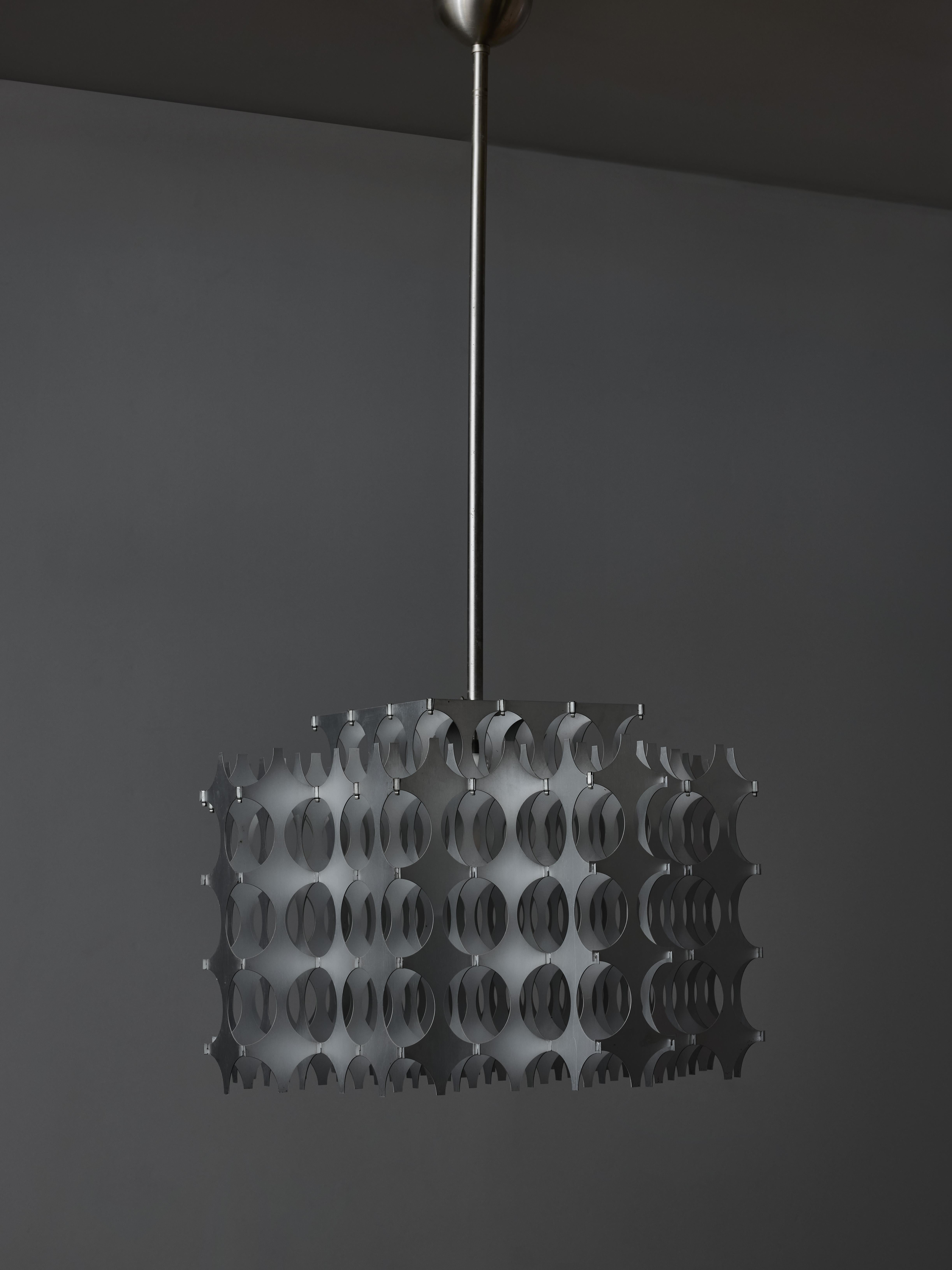 Mid-Century Modern Cynthia Chandelier by Mario Marenco for Artemide For Sale