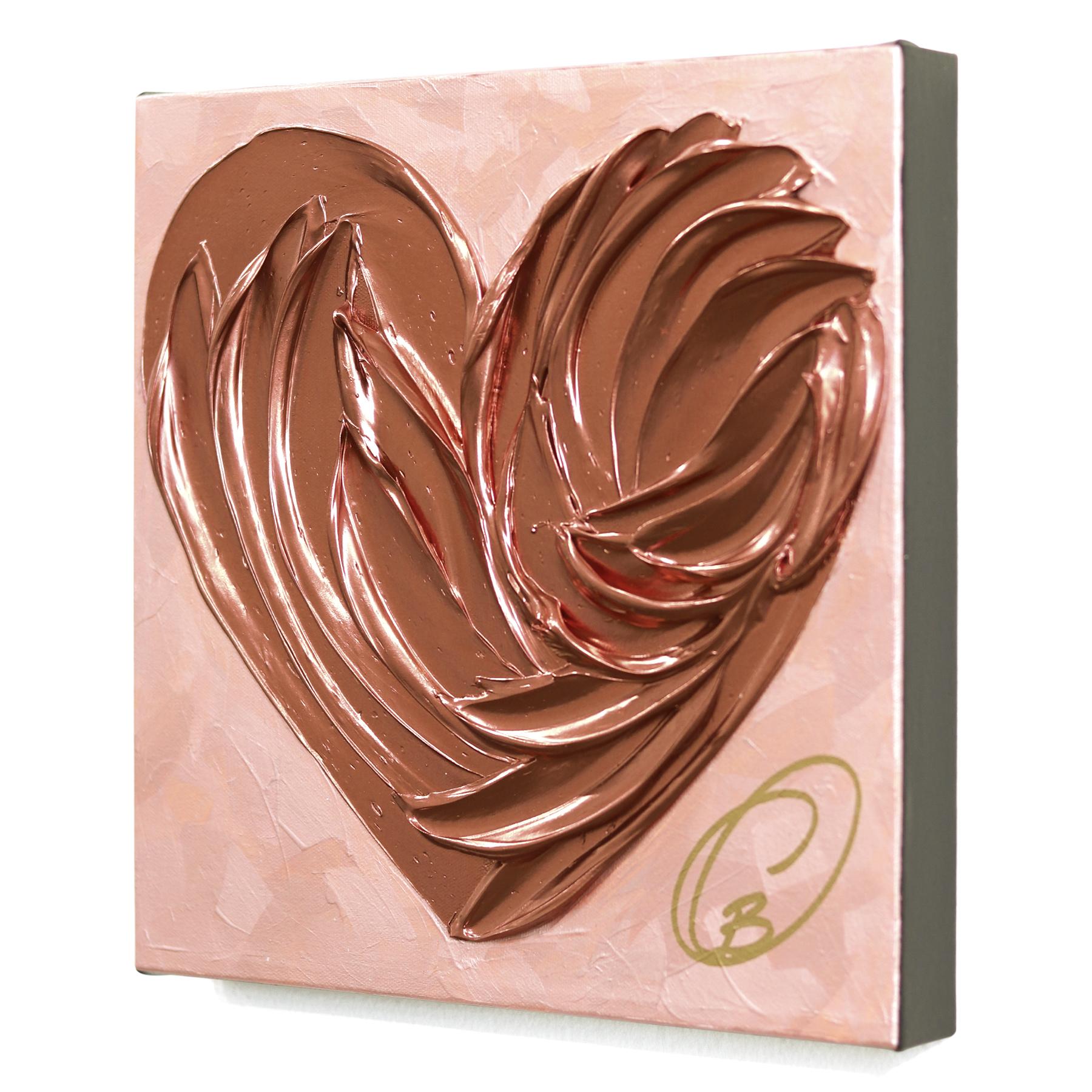 Rose Gold Reverie - Impasto Original Dickes Rosa Metallisches Strukturiertes Herz Gemälde (Beige), Abstract Painting, von Cynthia Coulombe Bégin