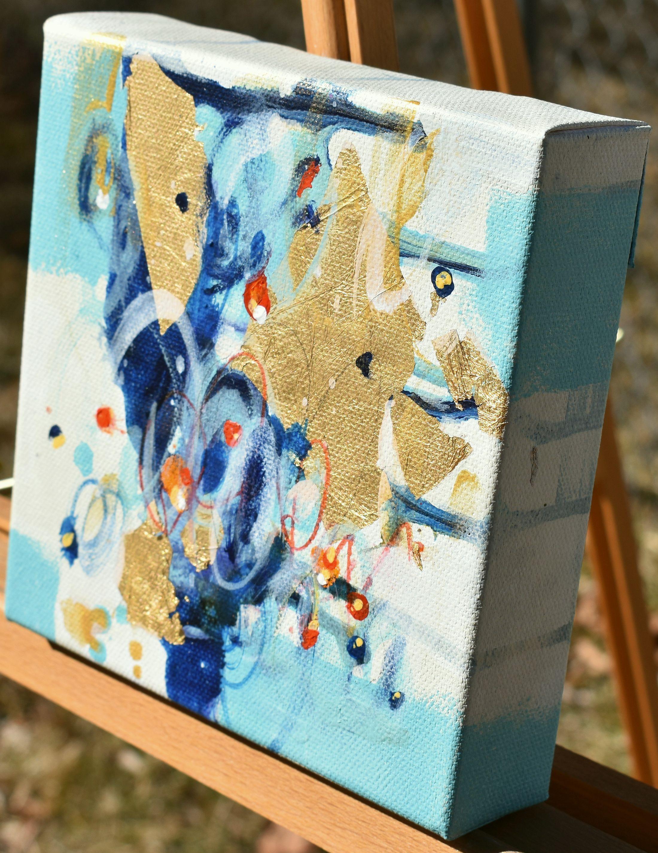 Wolken und Sonnenlicht Blaue Magie Polyptychon - Abstrakte Kunst - 12 x 12 IN / 30 x 30 CM - Abstrakte Malerei auf Leinwand, hängefertig    Clouds And Sunlight Blue Magic zeigt hell- und dunkelblaue Farben, die in einer harmonischen Einheit