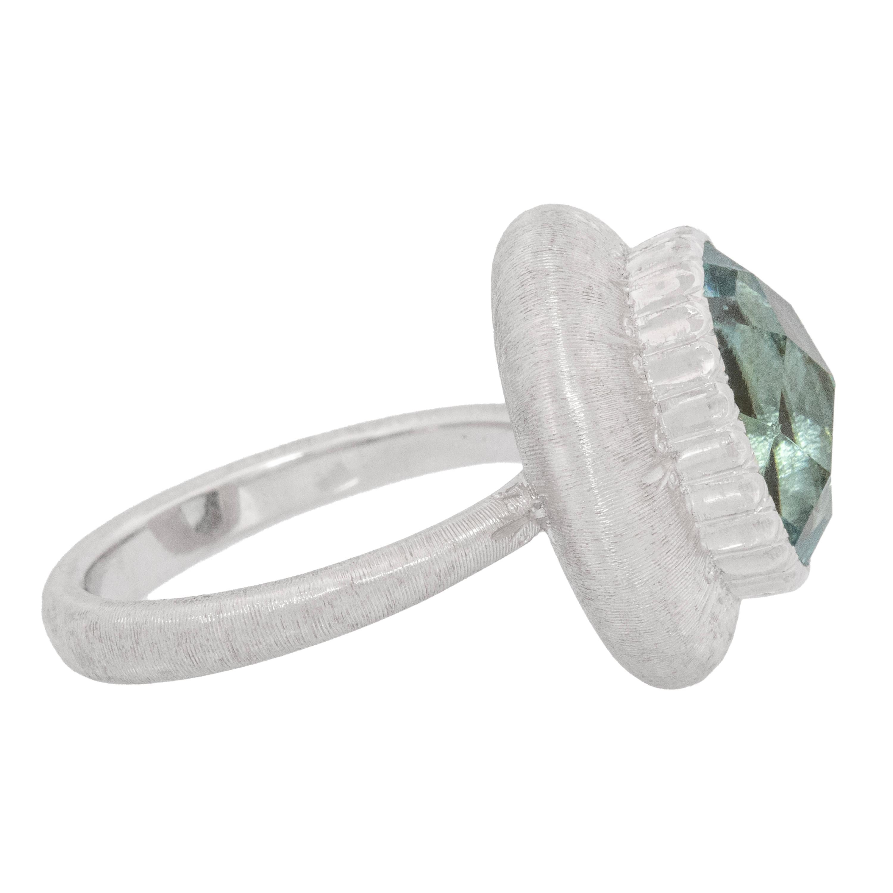 5.80ct Aquamarine in 18kt Gold Ring, Handmade in Florence, Italy In New Condition For Sale In Logan, UT