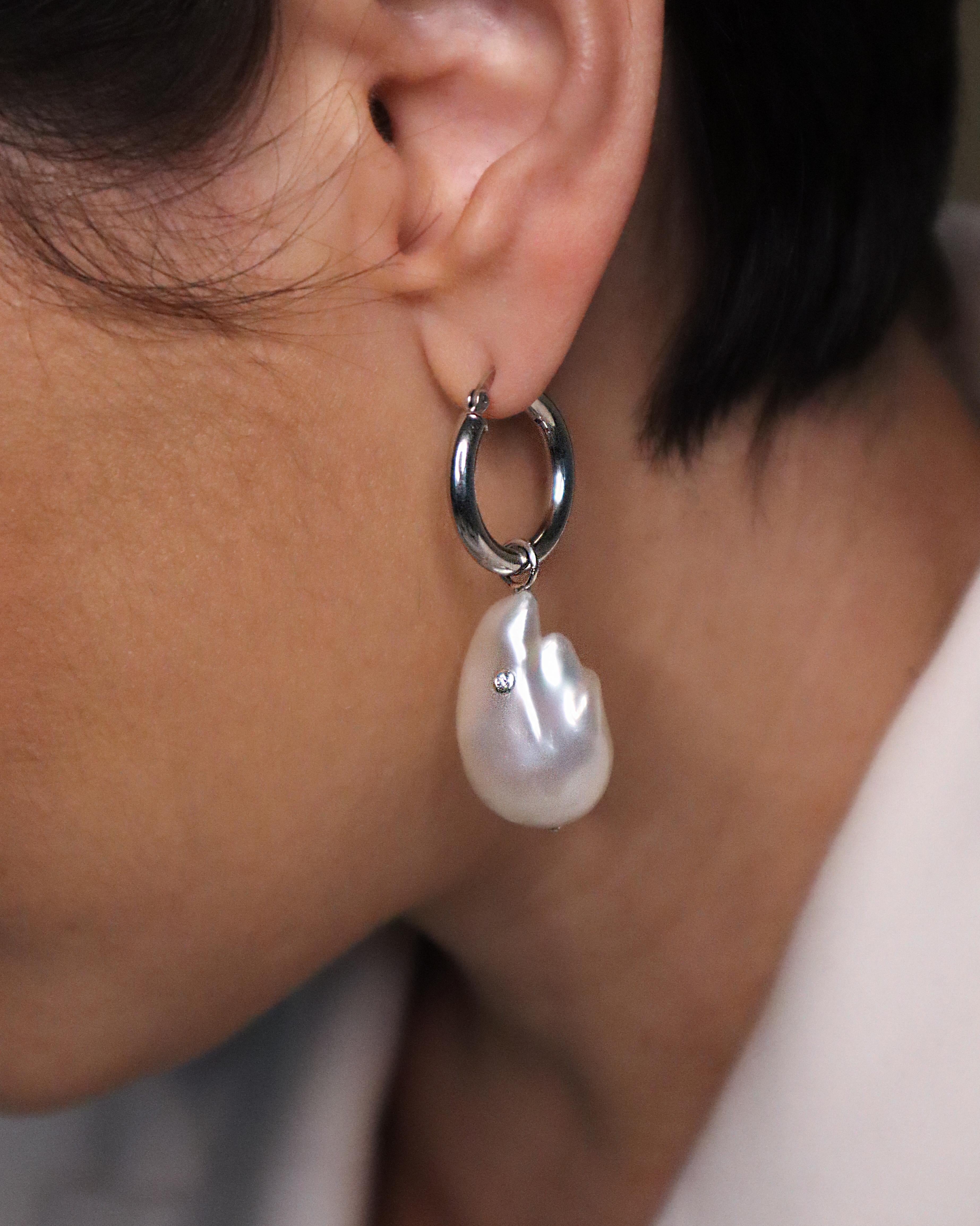 Brilliant Cut Cyntia Miglio Baroque Pearl with Diamonds Hoop Earrings
