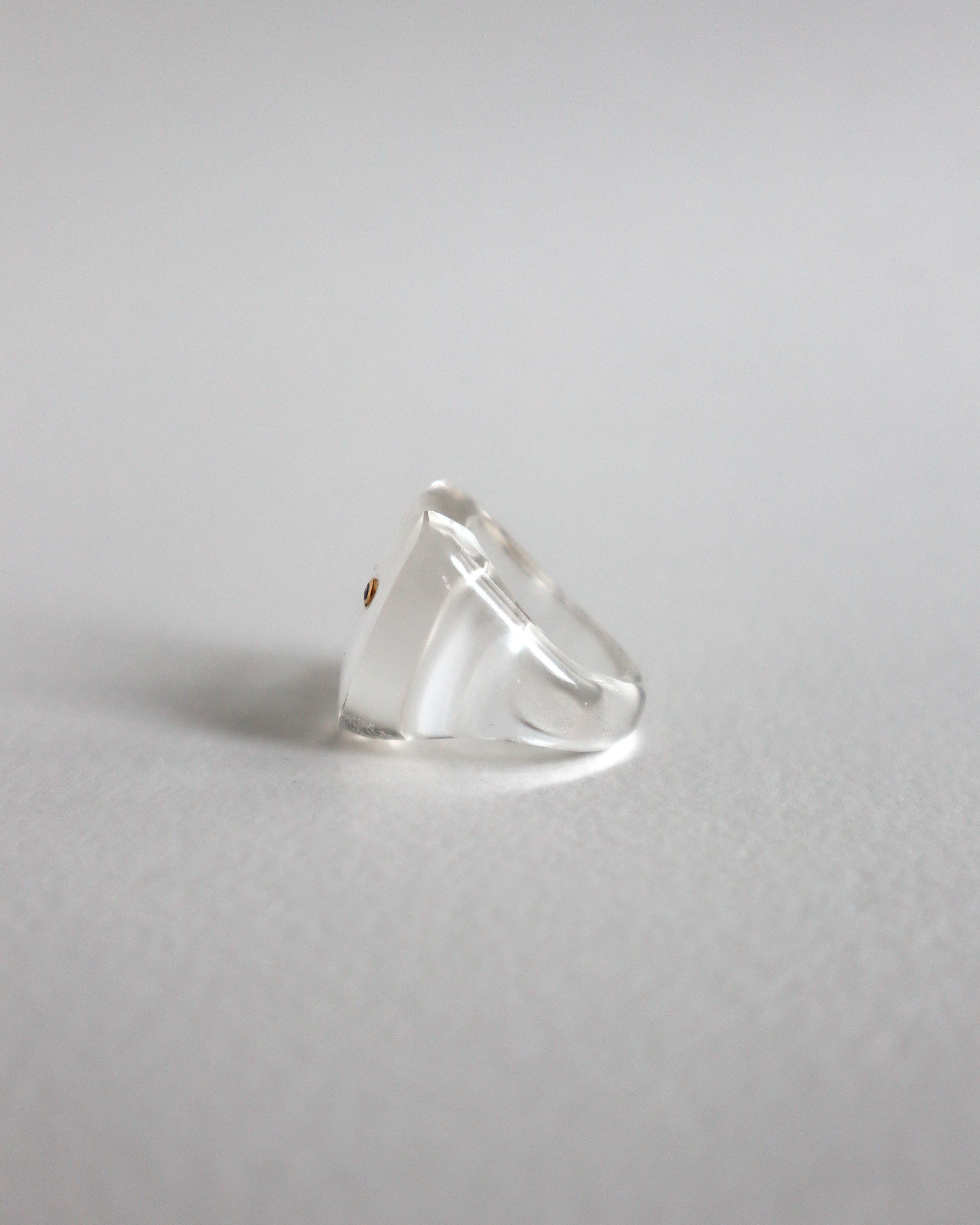 Cyntia Miglio Clear Quartz Sculpt Ring with a Diamond In New Condition For Sale In Toronto, Ontario