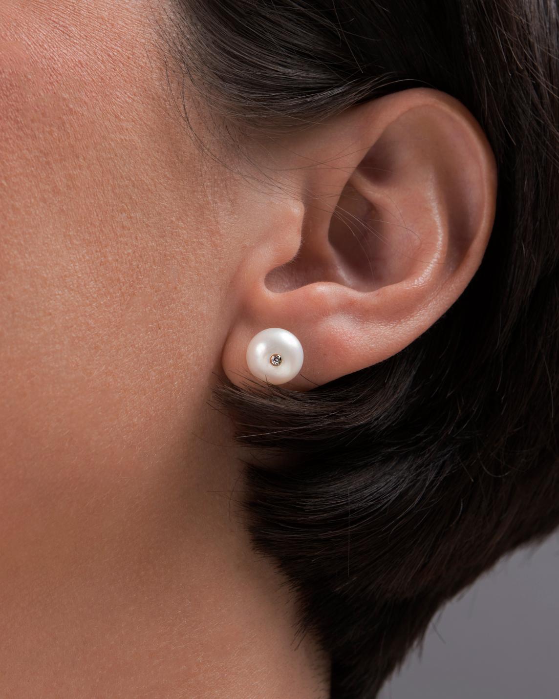 akoya pearl earrings stud