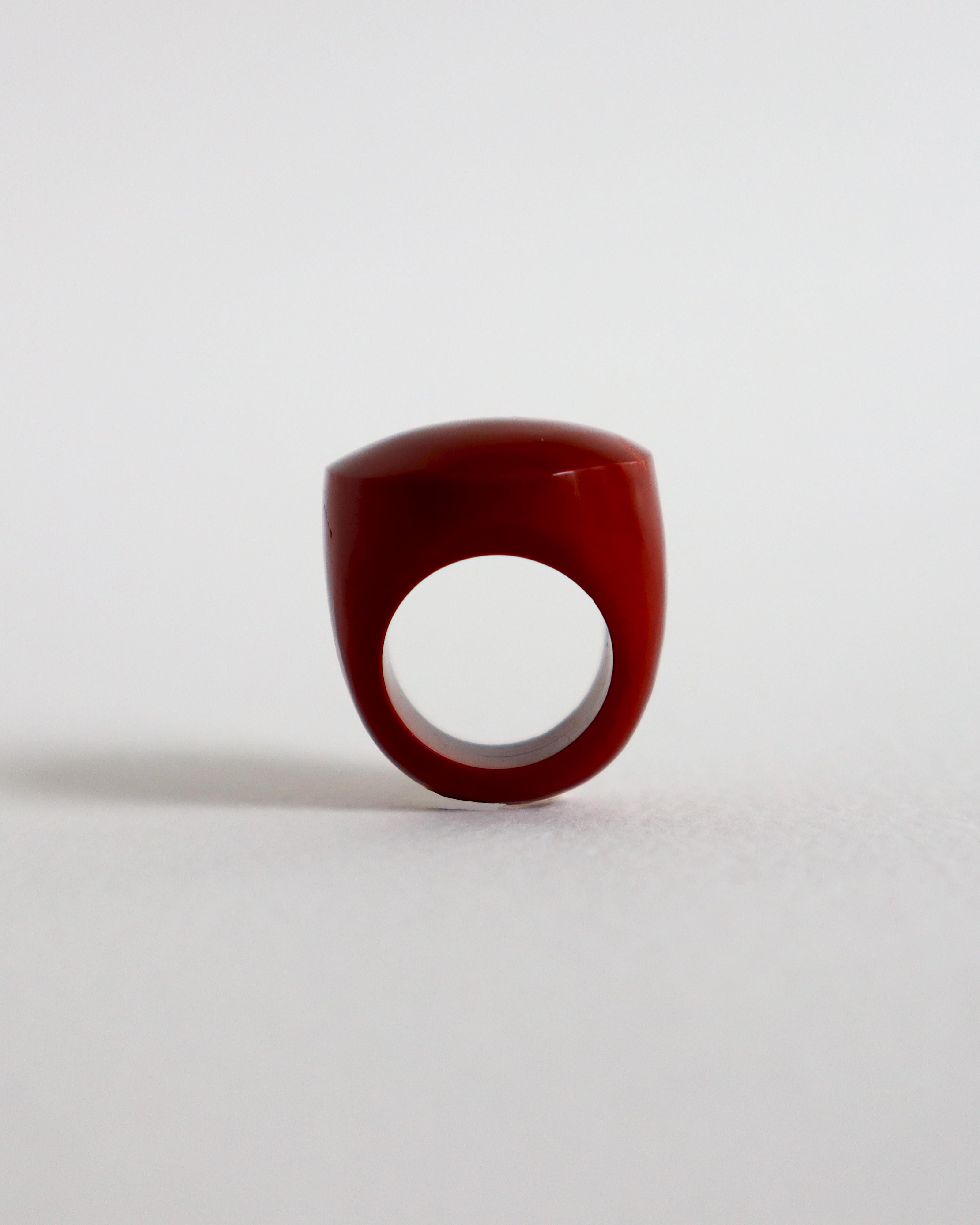 Cyntia Miglio Red Jasper Sculpt Ring with a Diamond For Sale 1