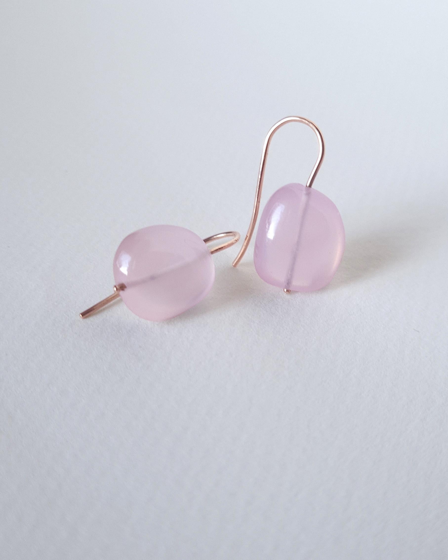 - Made to order

Material: 10k Solid Yellow Gold

- Each Earring Features natural semi-precious rose quartz gemstones

- 12mm width and 14mm height approximately  

- Each gem is one of a kind and will differ slightly from the picture

- Silicone