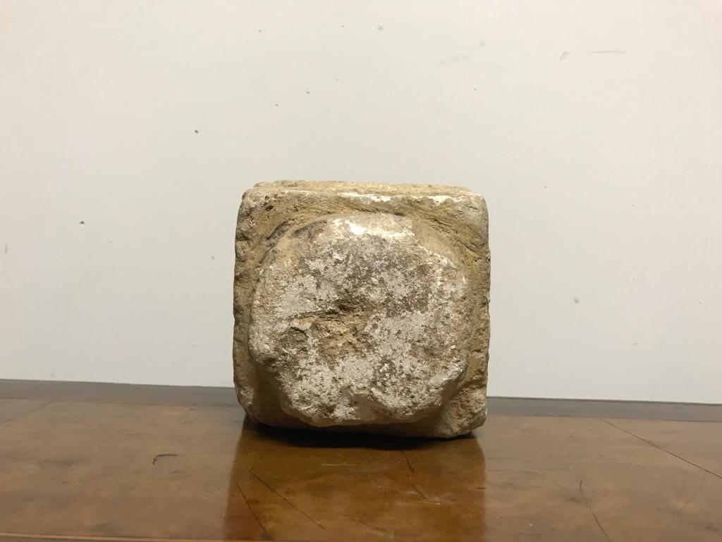 Cypriot Byzantine Limestone Mortar with Craved Abstract Decoration For Sale 5