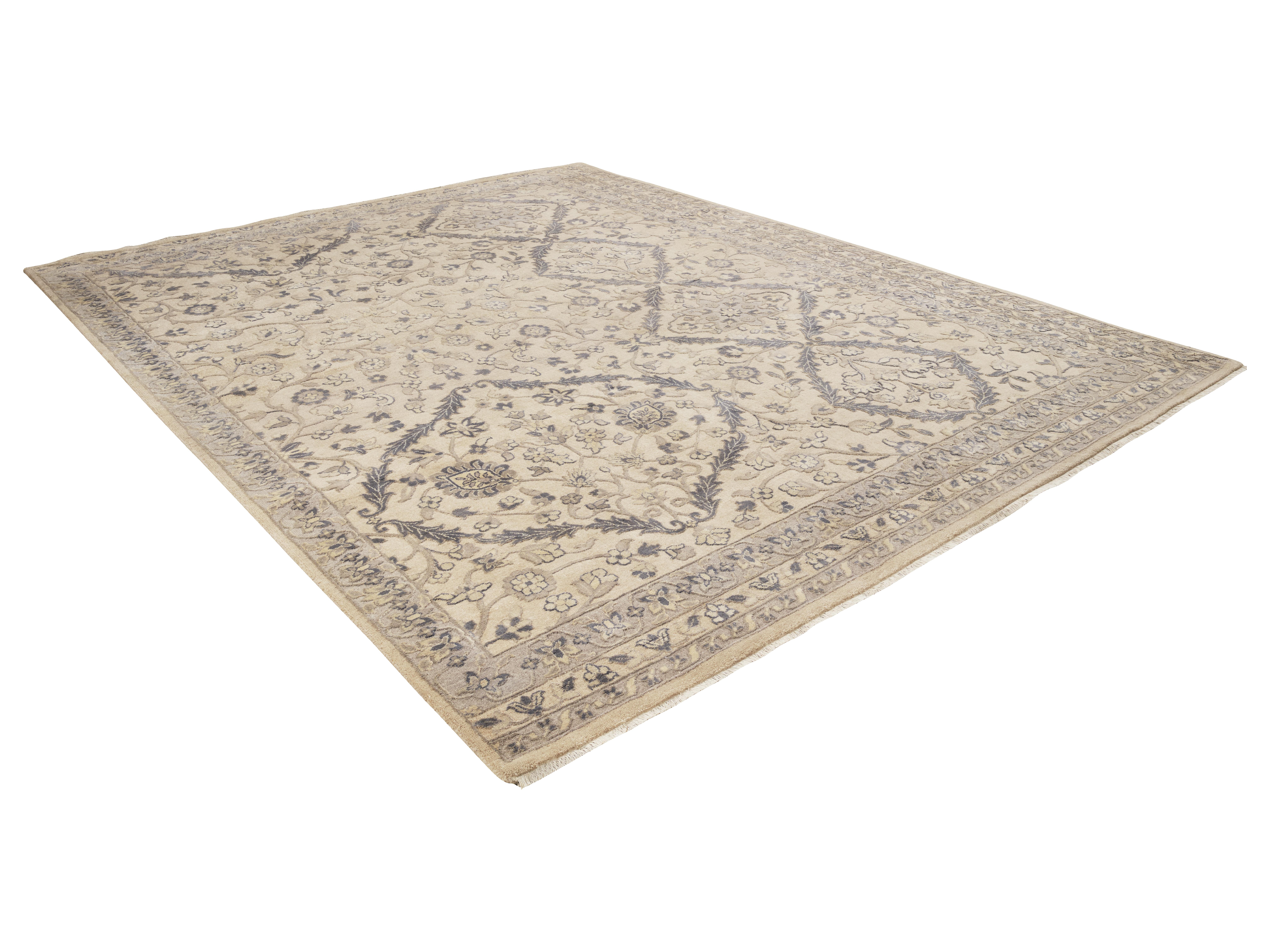 Modern Cyrus Dream Hand Knotted Persian Rug in Wool and Pure Silk by Hands For Sale