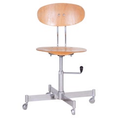 Fauteuil tchèque des années 1970 fabriqué à partir de hêtre, de contreplaqué et d'acier, non restauré